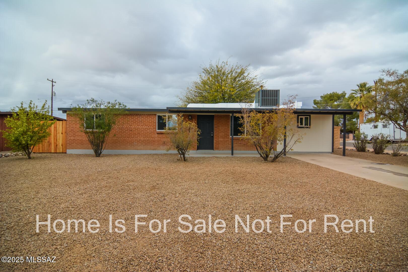 E 27th St, Tucson, AZ 85711