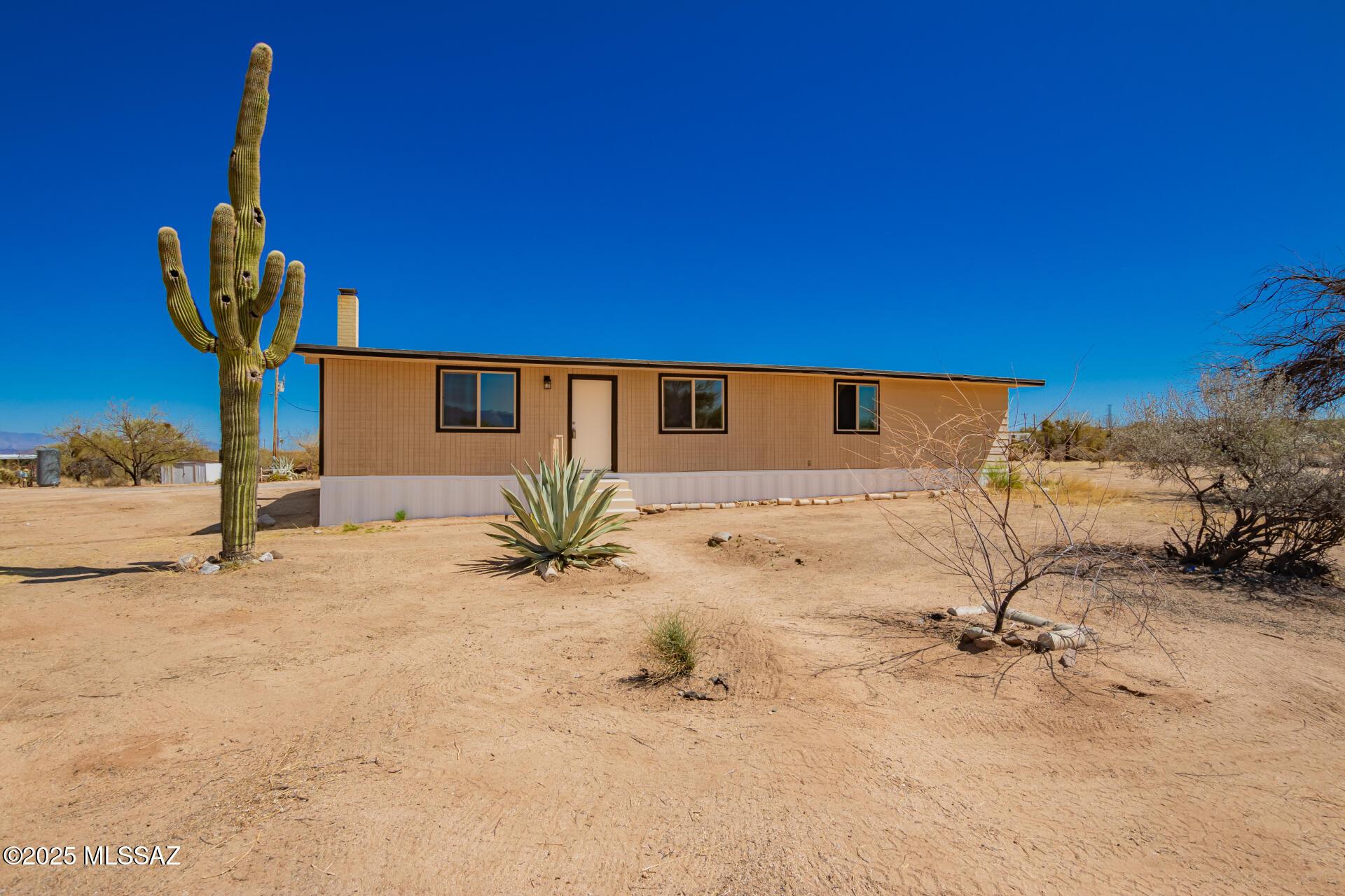W Viking St, Tucson, AZ 85736