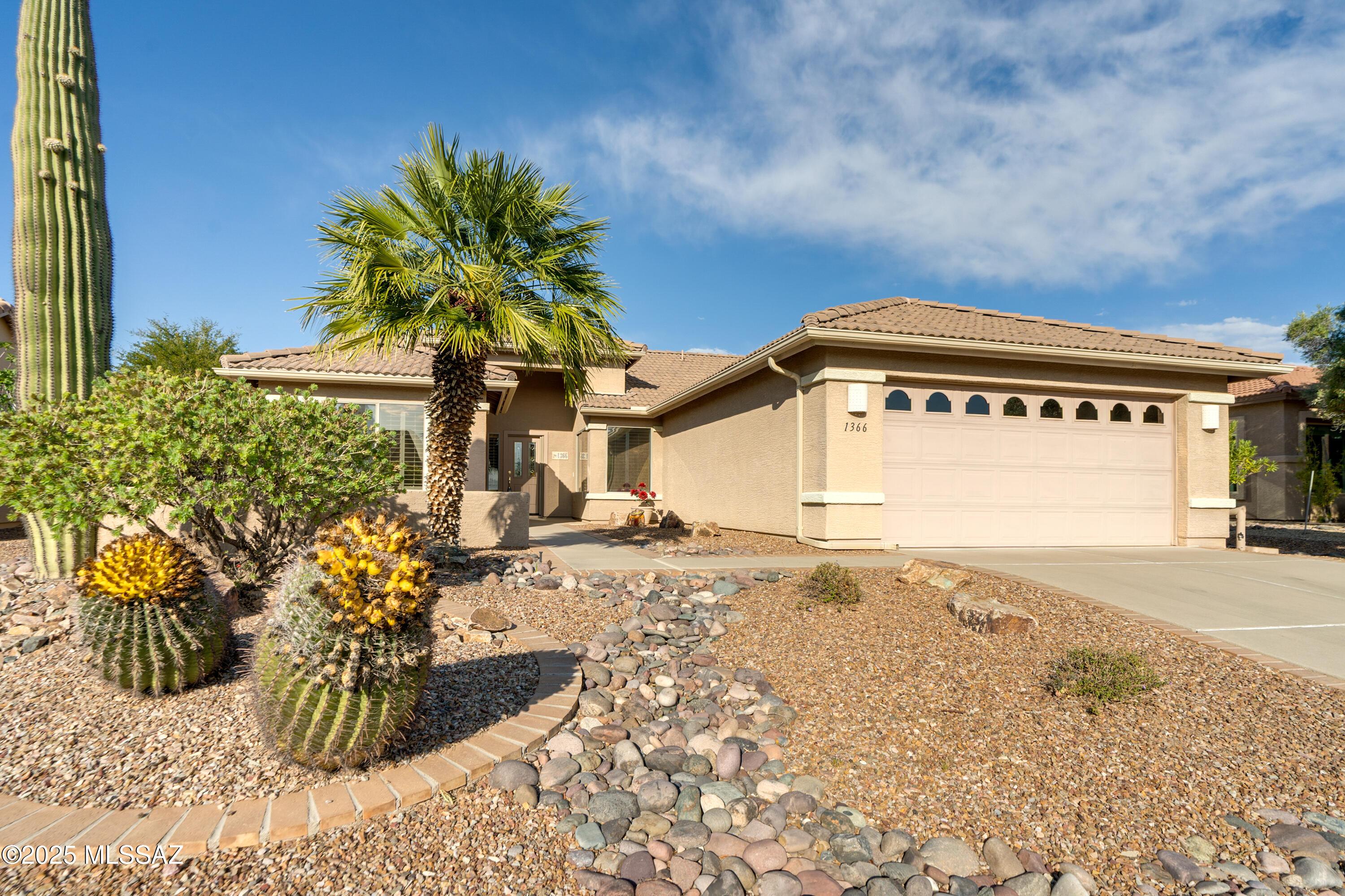 N Sage Sparrow Rd, Green Valley, AZ 85614