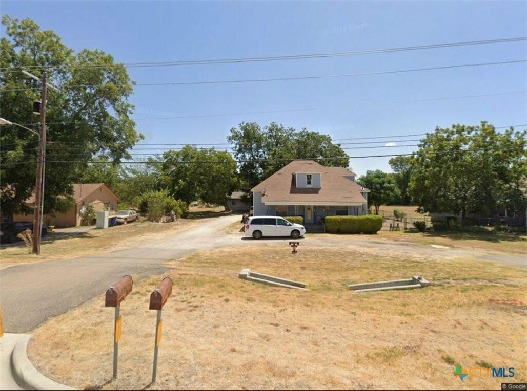S Central Ave, Troy, TX 76579