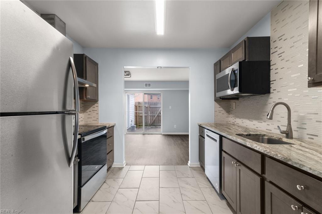 E Tanners Creek Dr, Norfolk, VA 23513