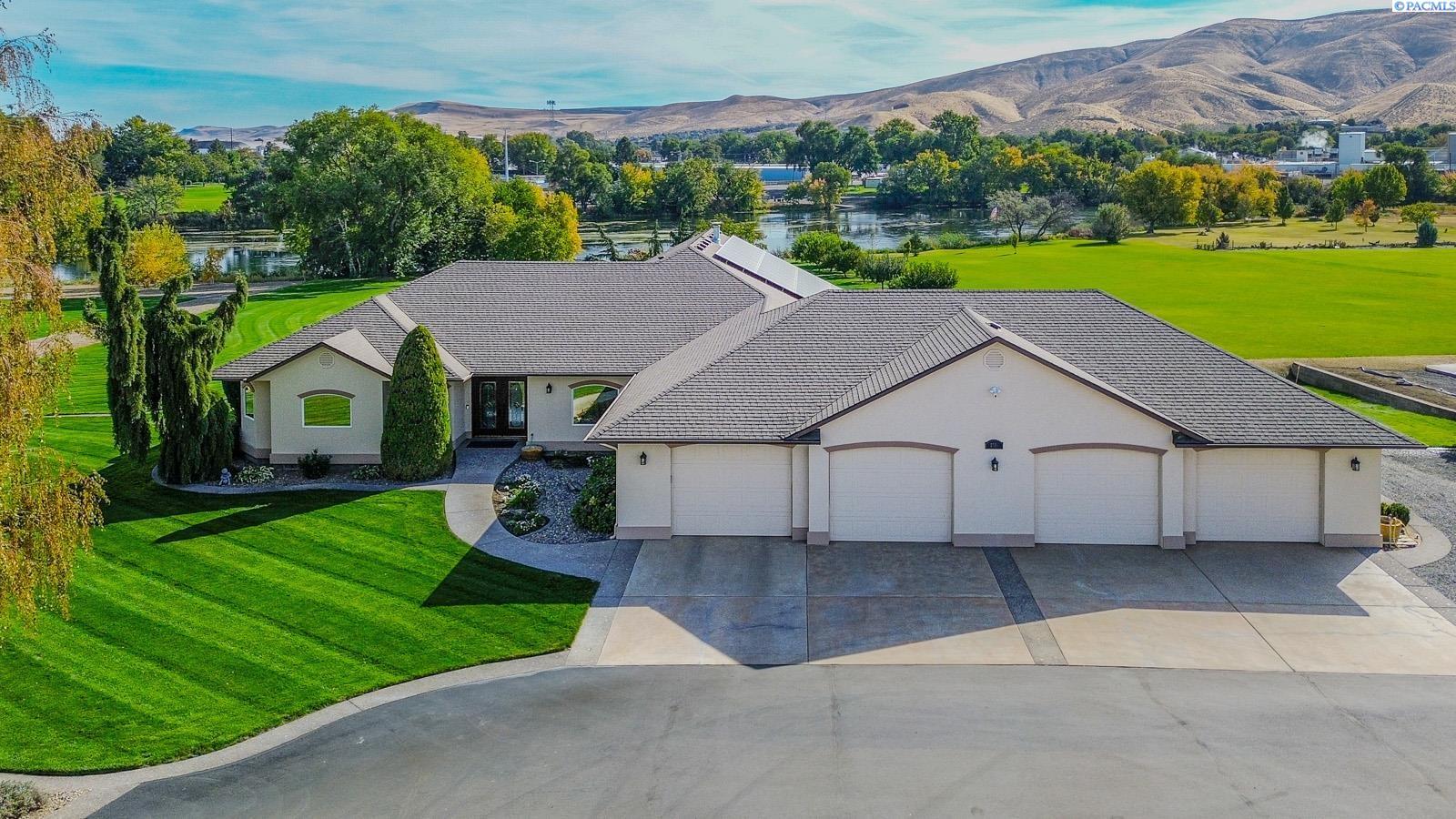 S 1366 Pr Sw, Prosser, WA 99350