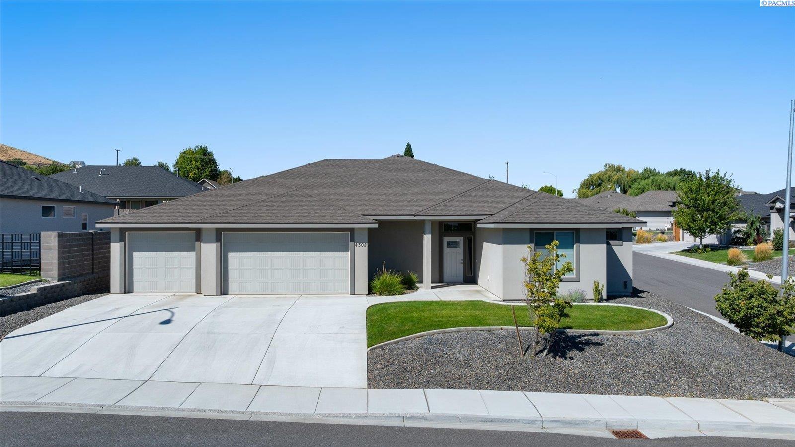 S Conway Pl, Kennewick, WA 99337