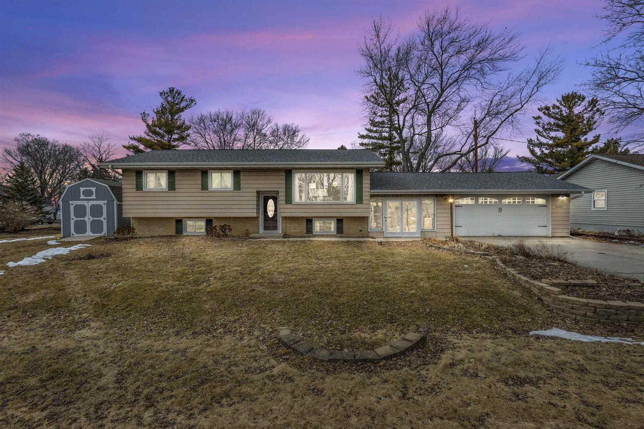 Nickels Dr, Oshkosh, WI 54904