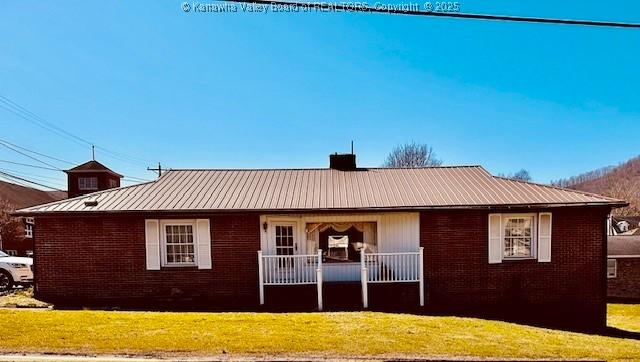 Madison Ave, Madison, WV 25130