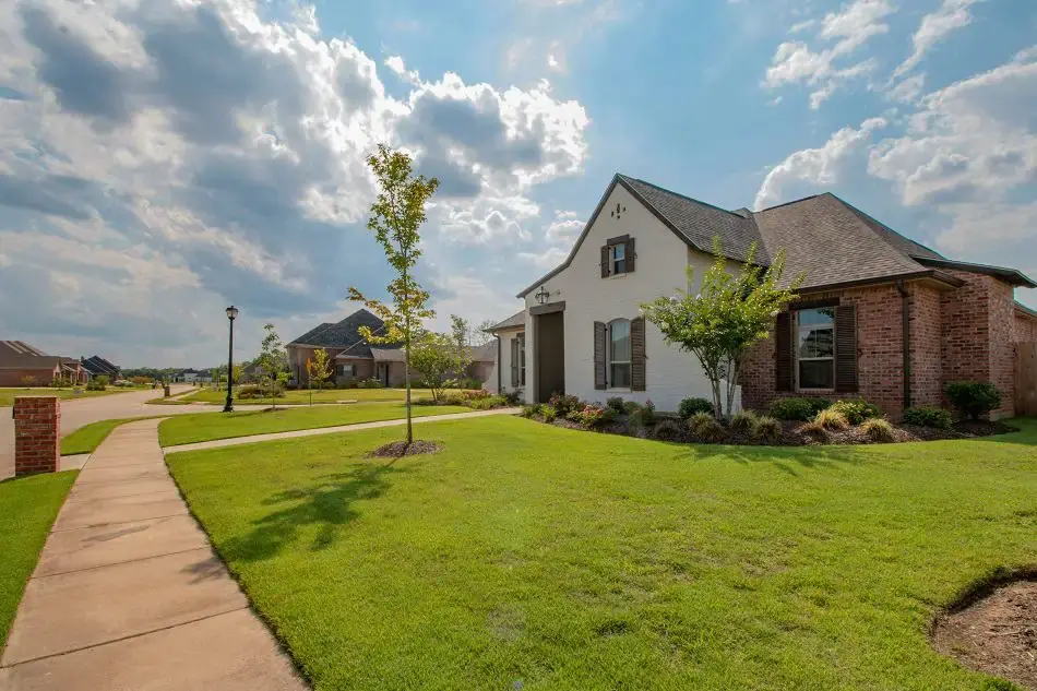 House in safe neighborhood