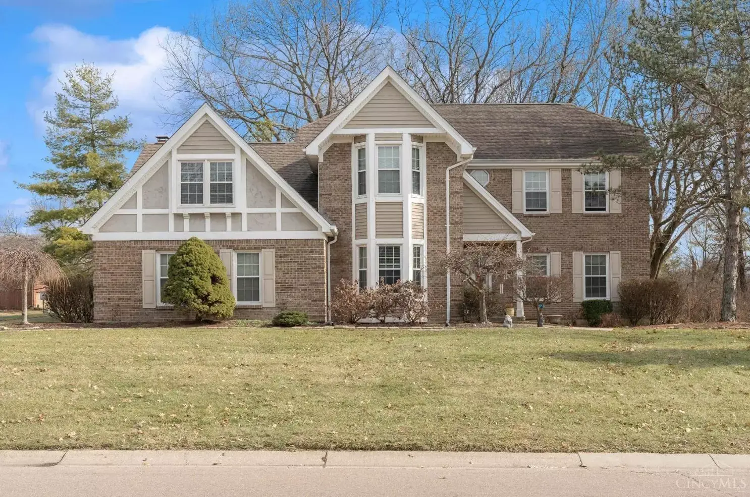 Eagle Ridge Dr, West Chester, OH 45069