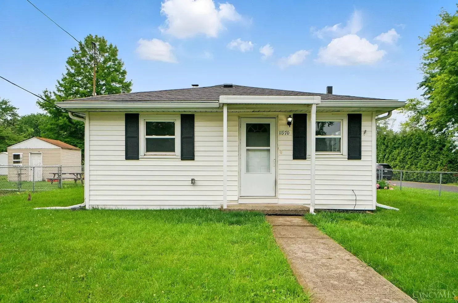 5th Ave, Cincinnati, OH 45249