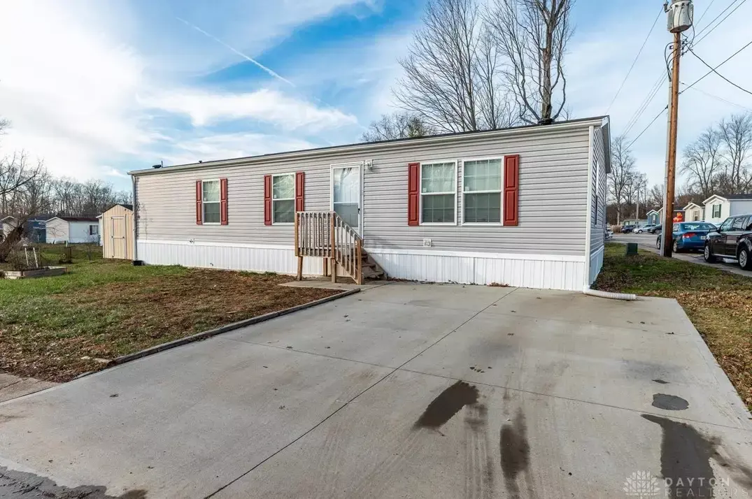 Vindale Ln, Loveland, OH 45140