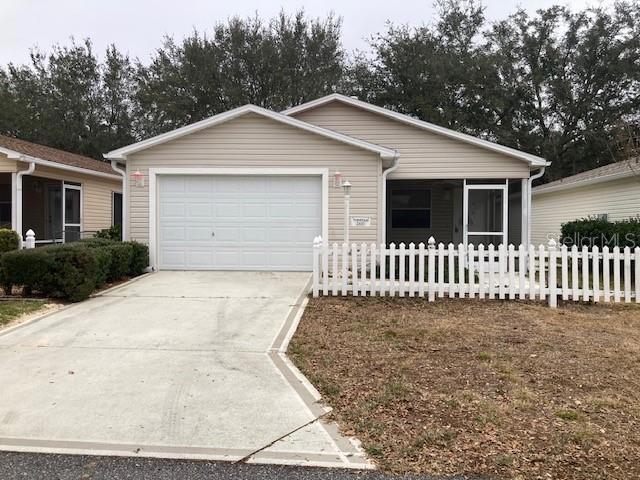 Hialeah Ave, The Villages, FL 32162