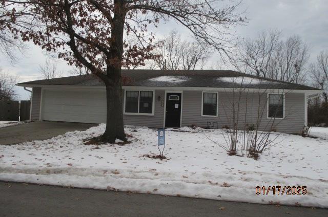 20th Ave N, Greenwood, MO 64034