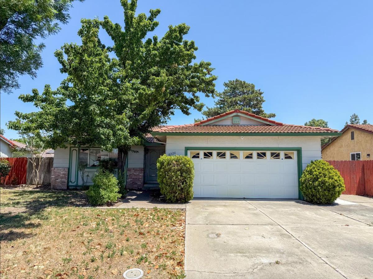 Manhattan Dr, Stockton, CA 95210