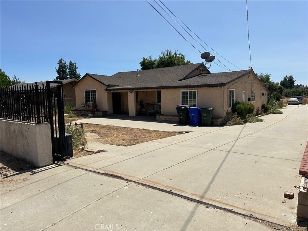 W 48th St, San Bernardino, CA 92407