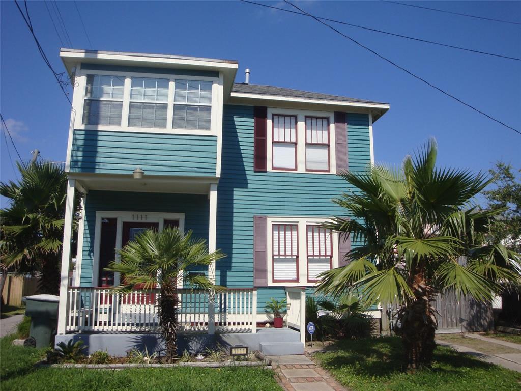 12th St, Galveston, TX 77550