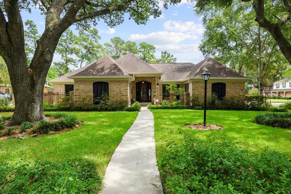 Fairvalley Dr, Houston, TX 77068