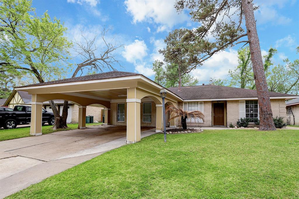 Olana Dr, Houston, TX 77032