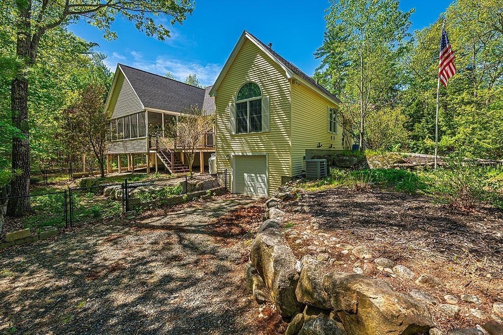 Olympia St, Moultonborough, NH 03254