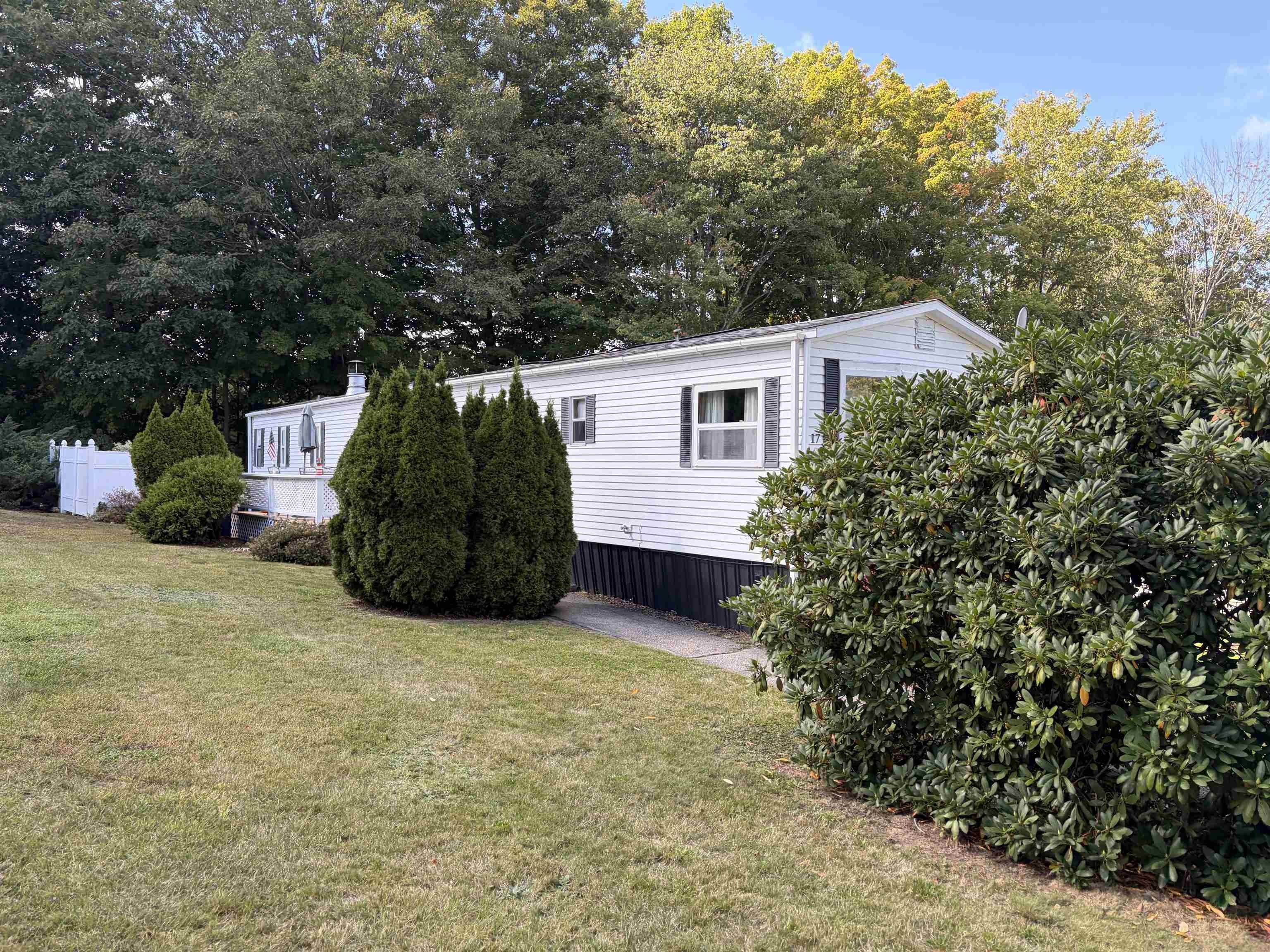 Sandalwood Cir, Kittery, ME 03904