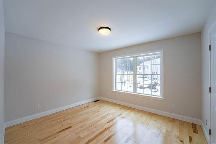 Ann Marie Ln, Colchester, VT 05446