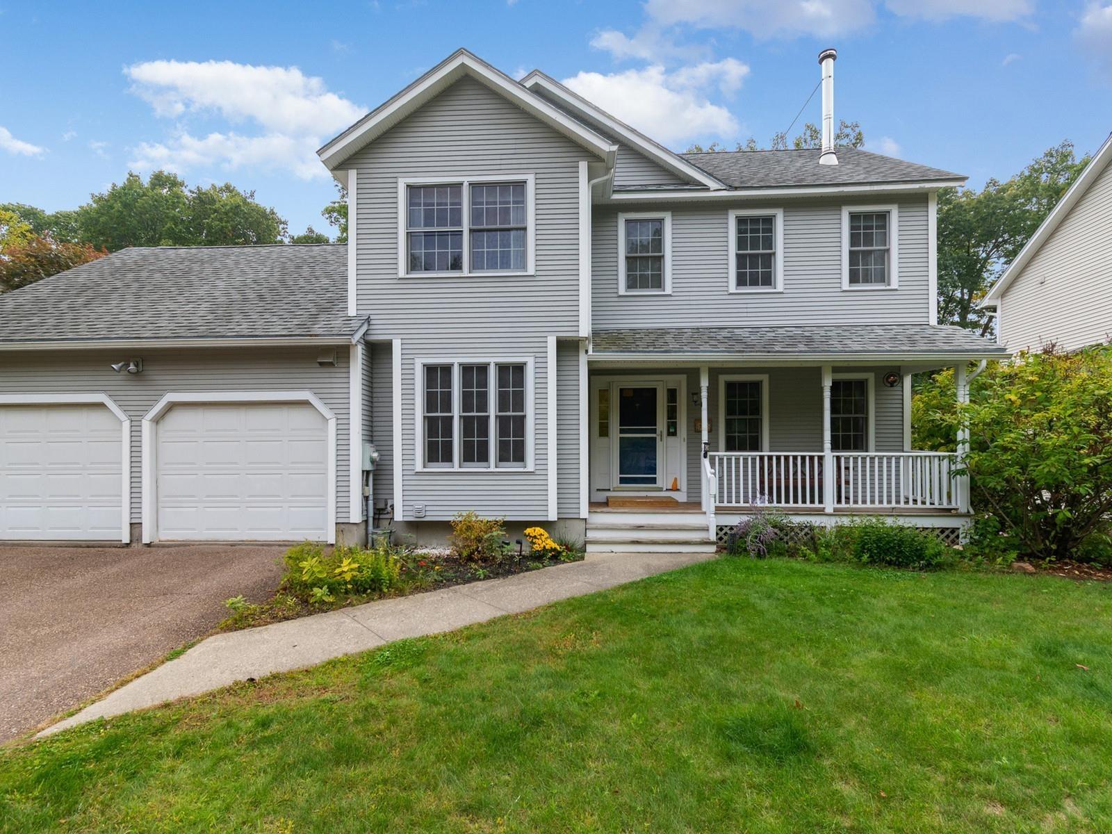 Grey Meadow Dr, Burlington, VT 05408
