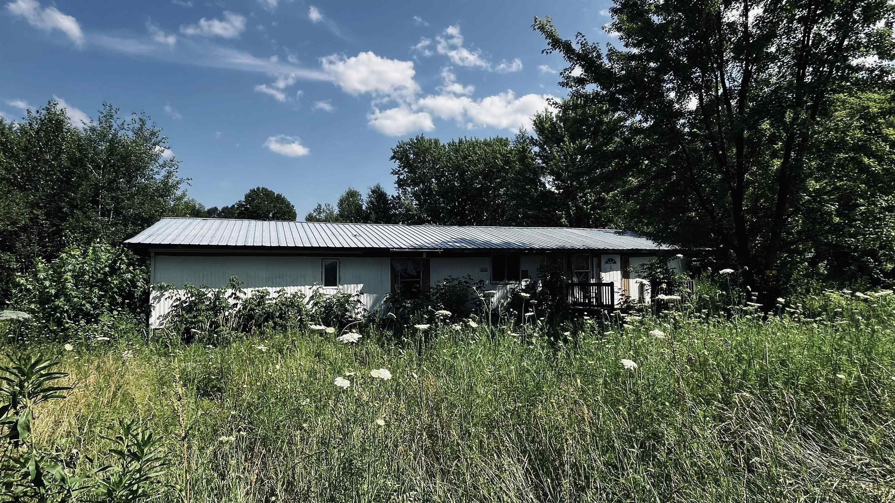 Pine St, North Troy, VT 05859