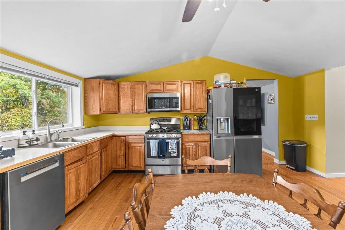 Spring Rd, Tunbridge, VT 05077