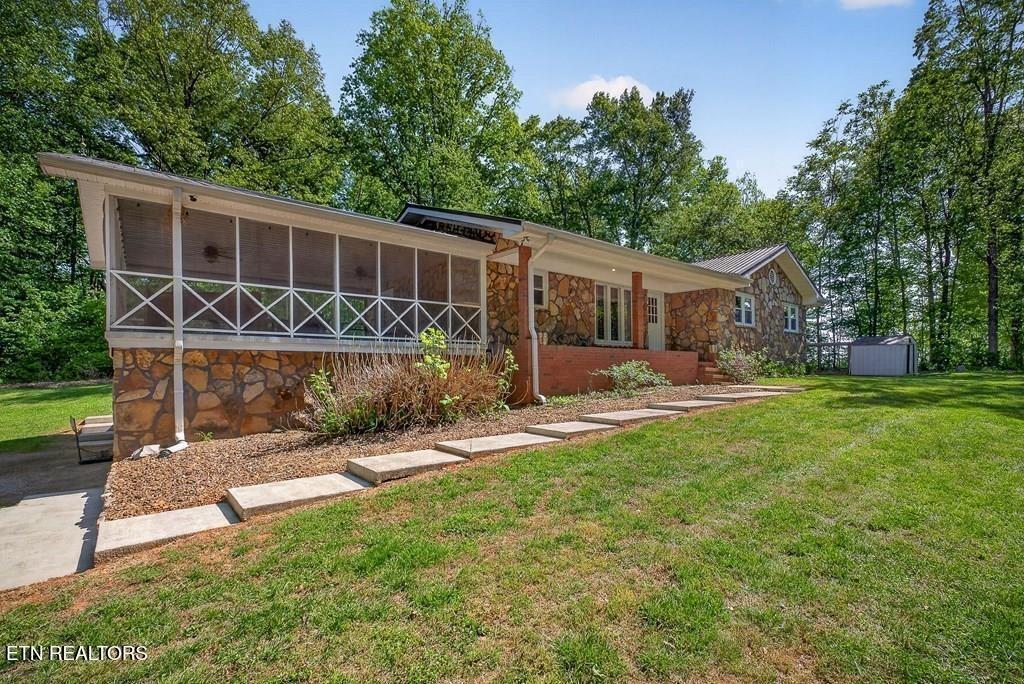 Boyd Creek Rd, Sparta, TN 38583