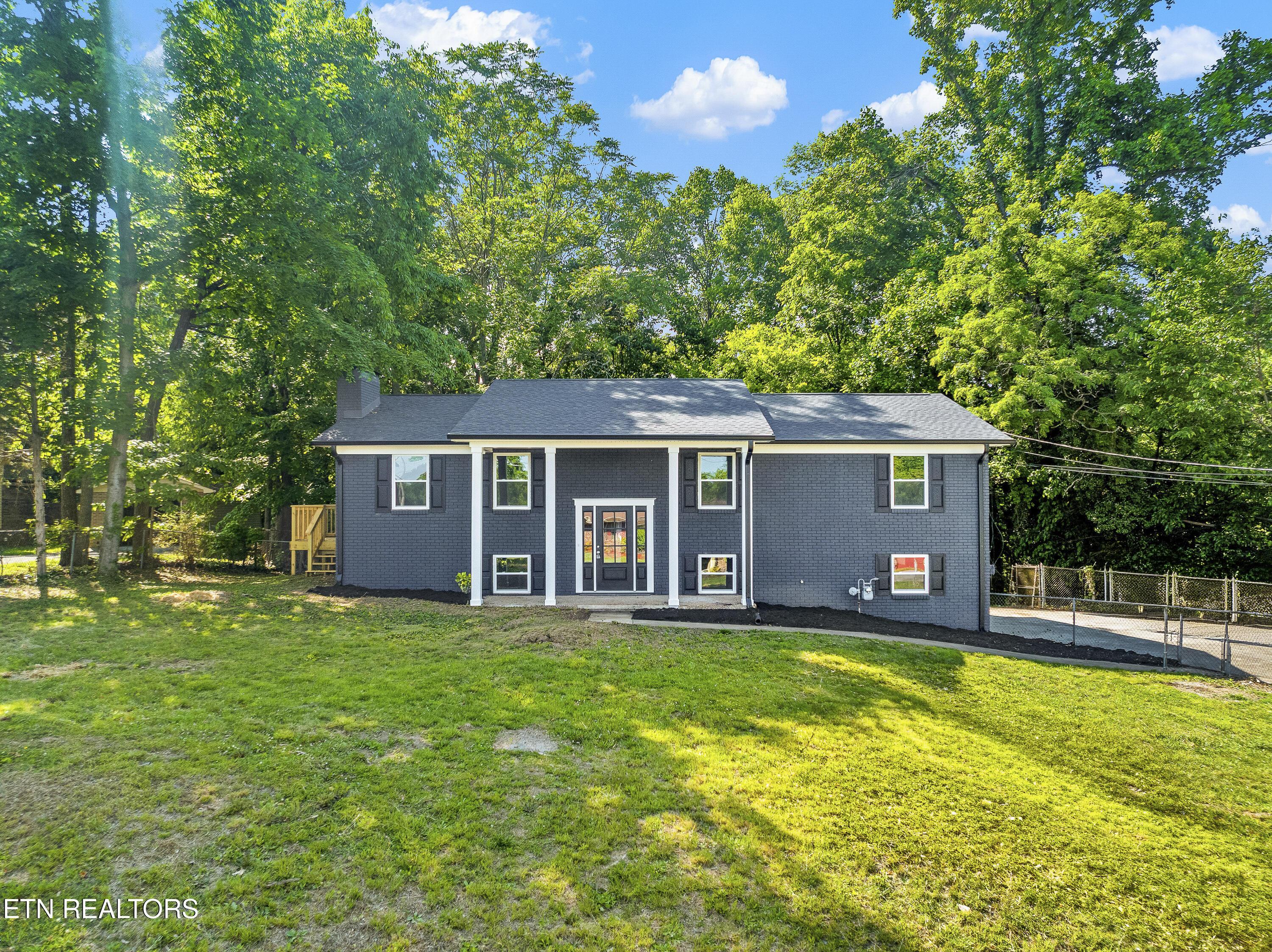 Ronald Dr, Talbott, TN 37877