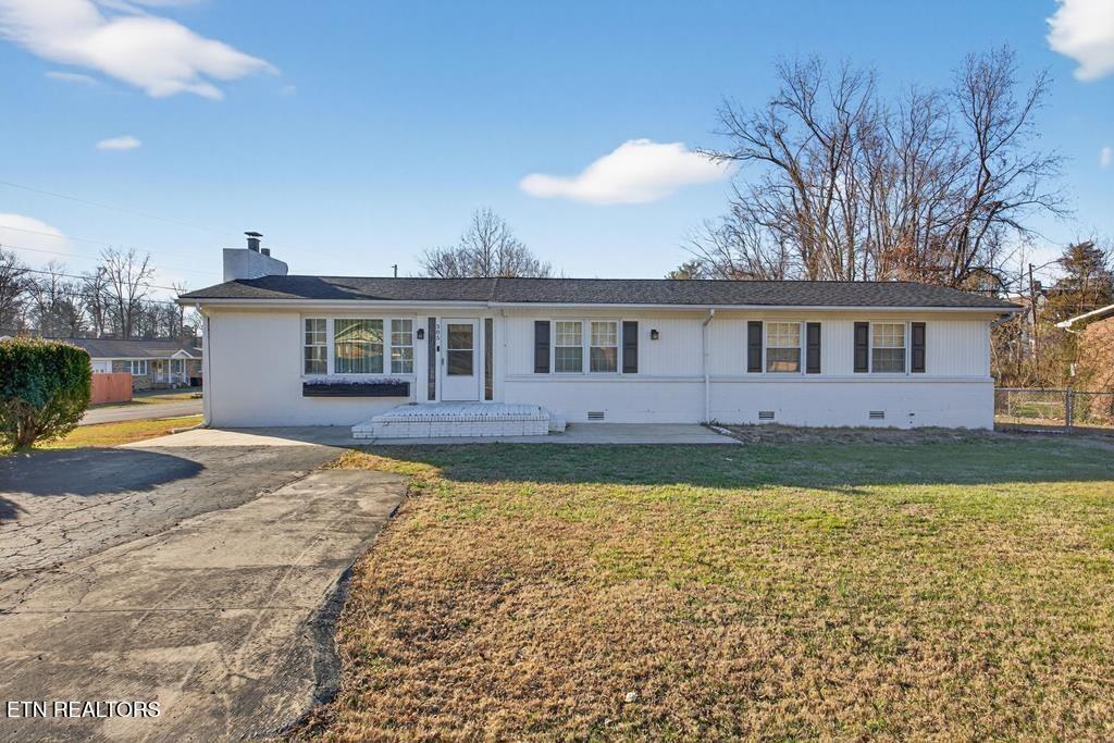 Campbell Dr, Cookeville, TN 38501