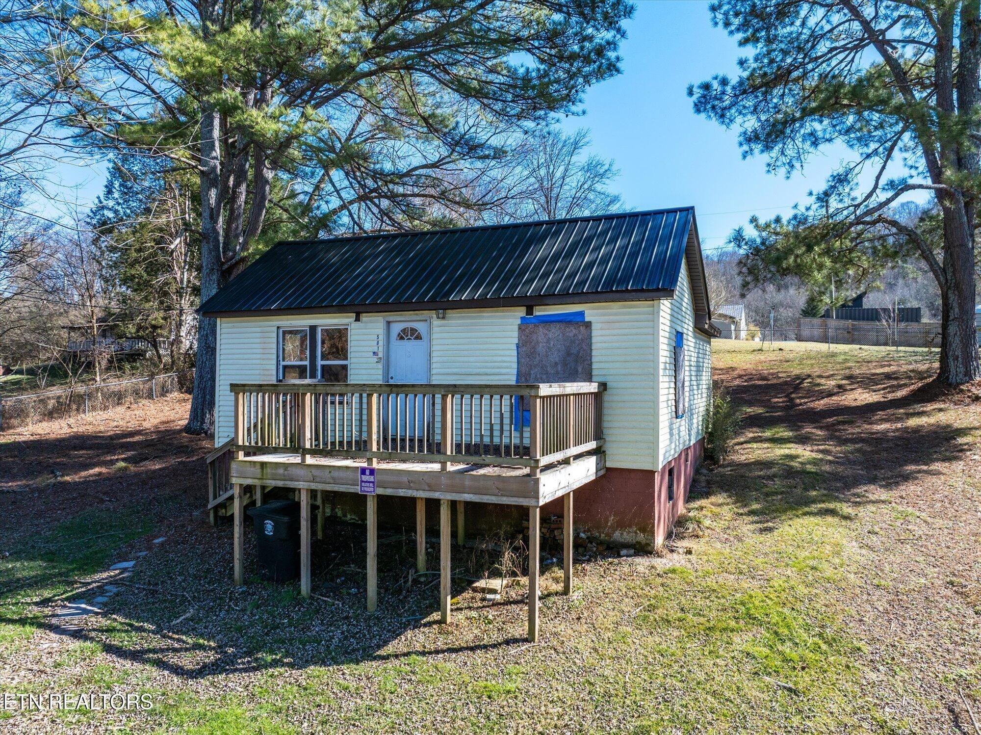 Central Ave, Athens, TN 37303