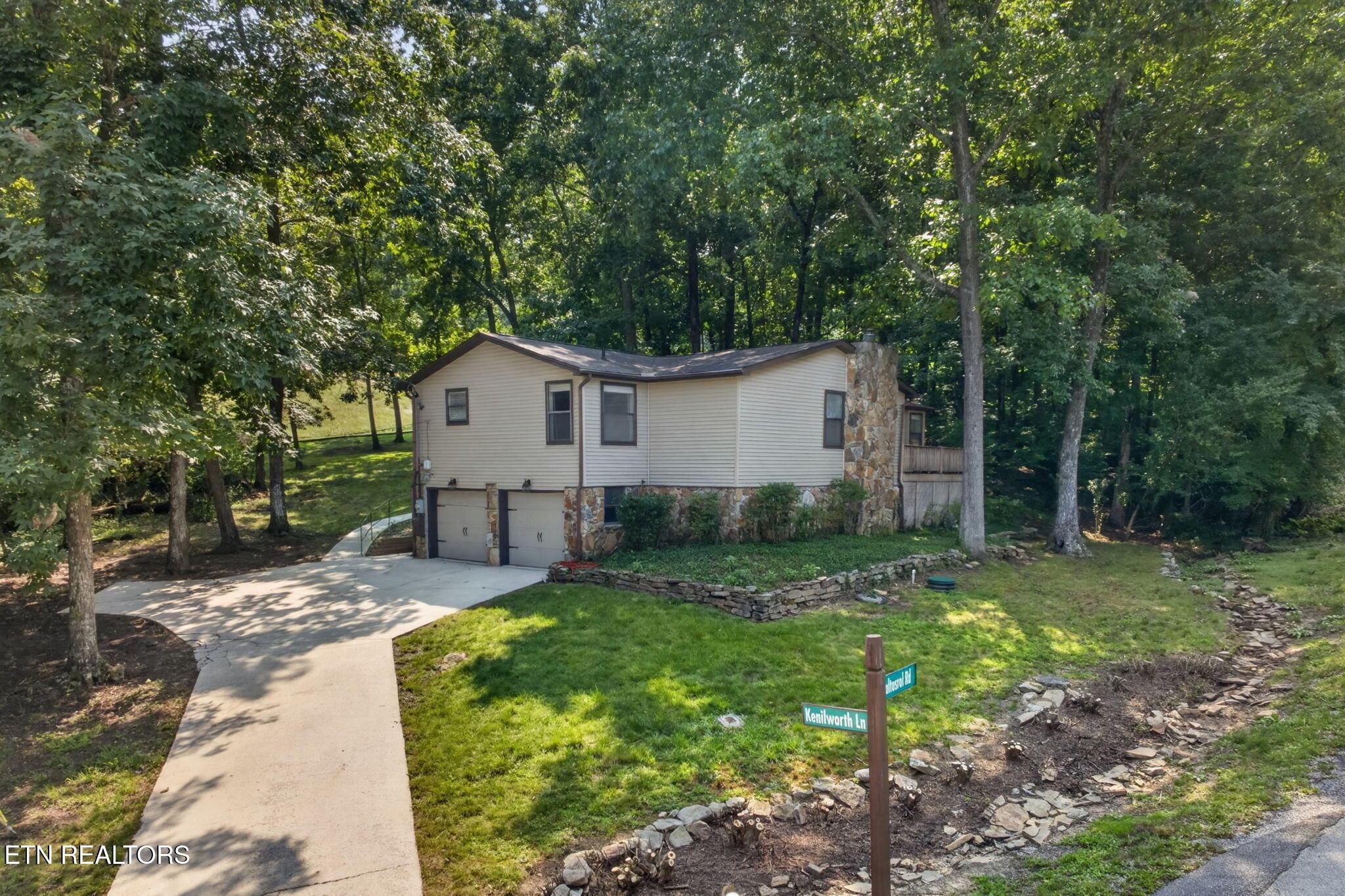 Baltusrol Rd, Crossville, TN 38558