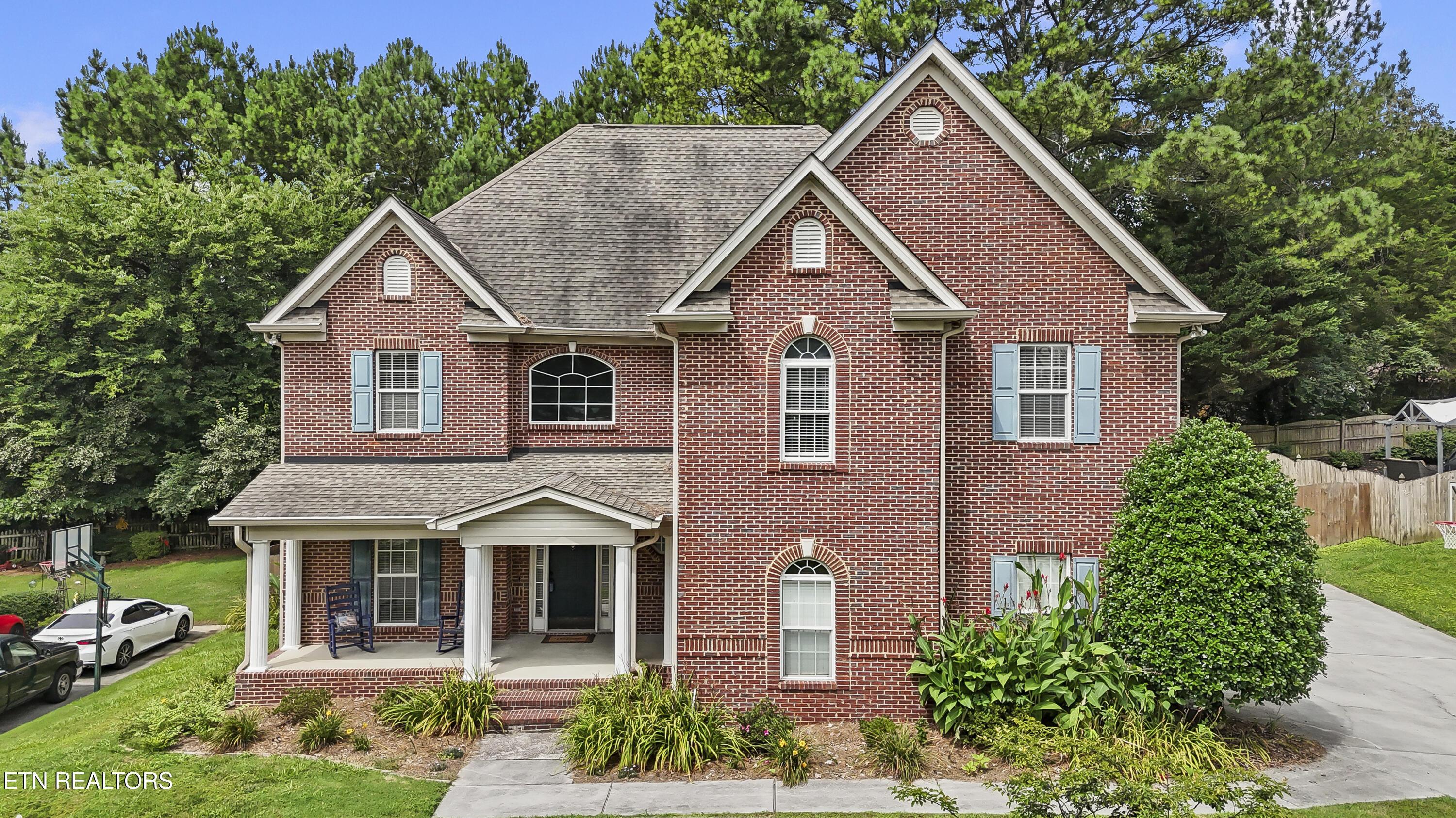 Andover View Ln, Knoxville, TN 37922