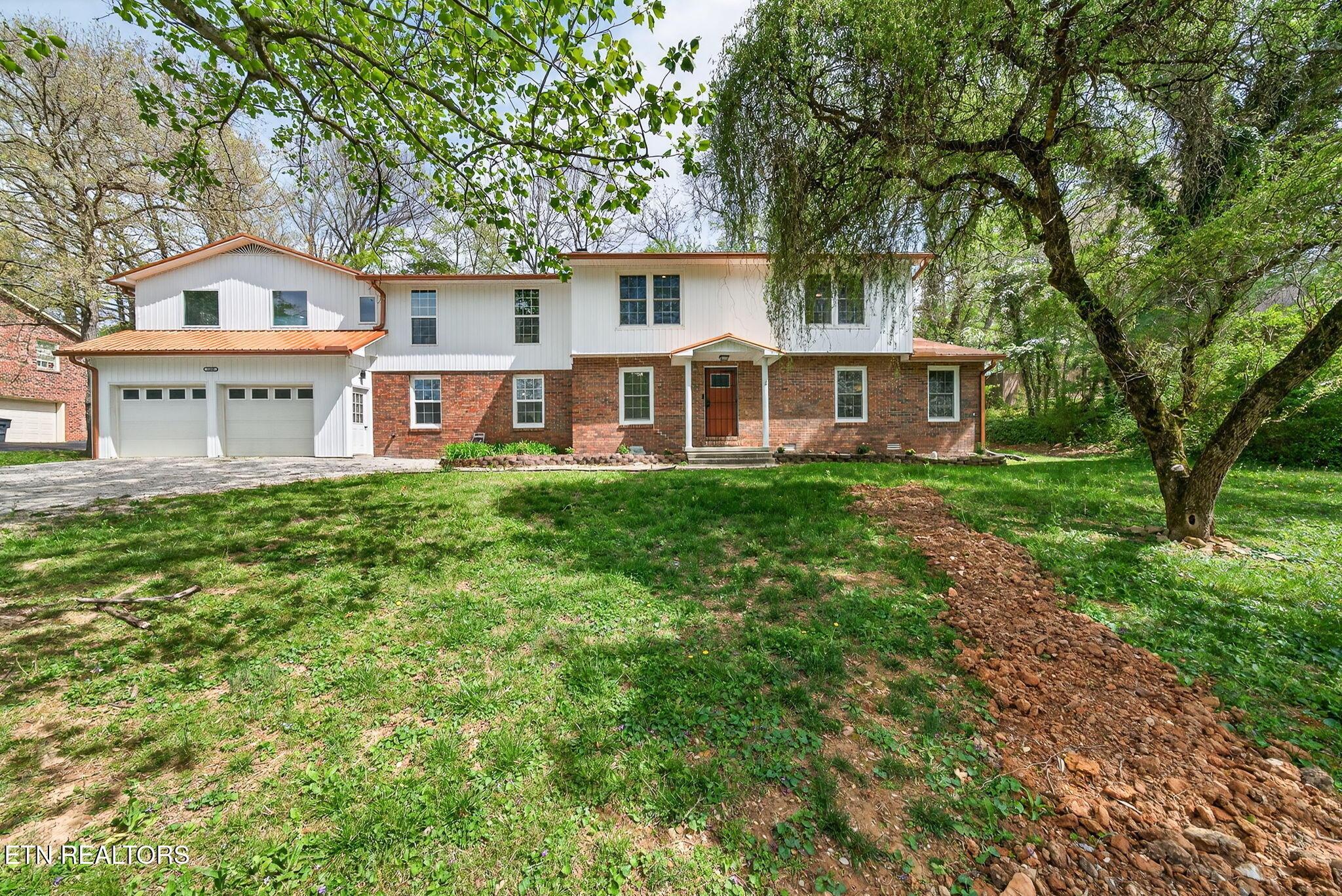 Charles St, Cookeville, TN 38506