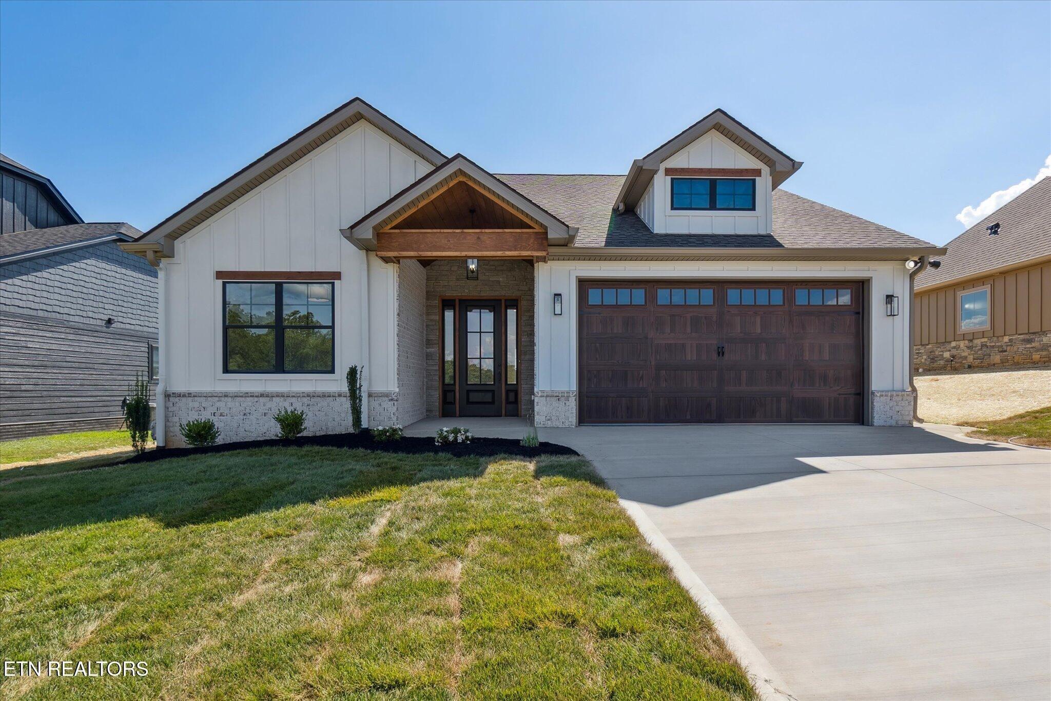 Bridgewater Blvd, Morristown, TN 37814