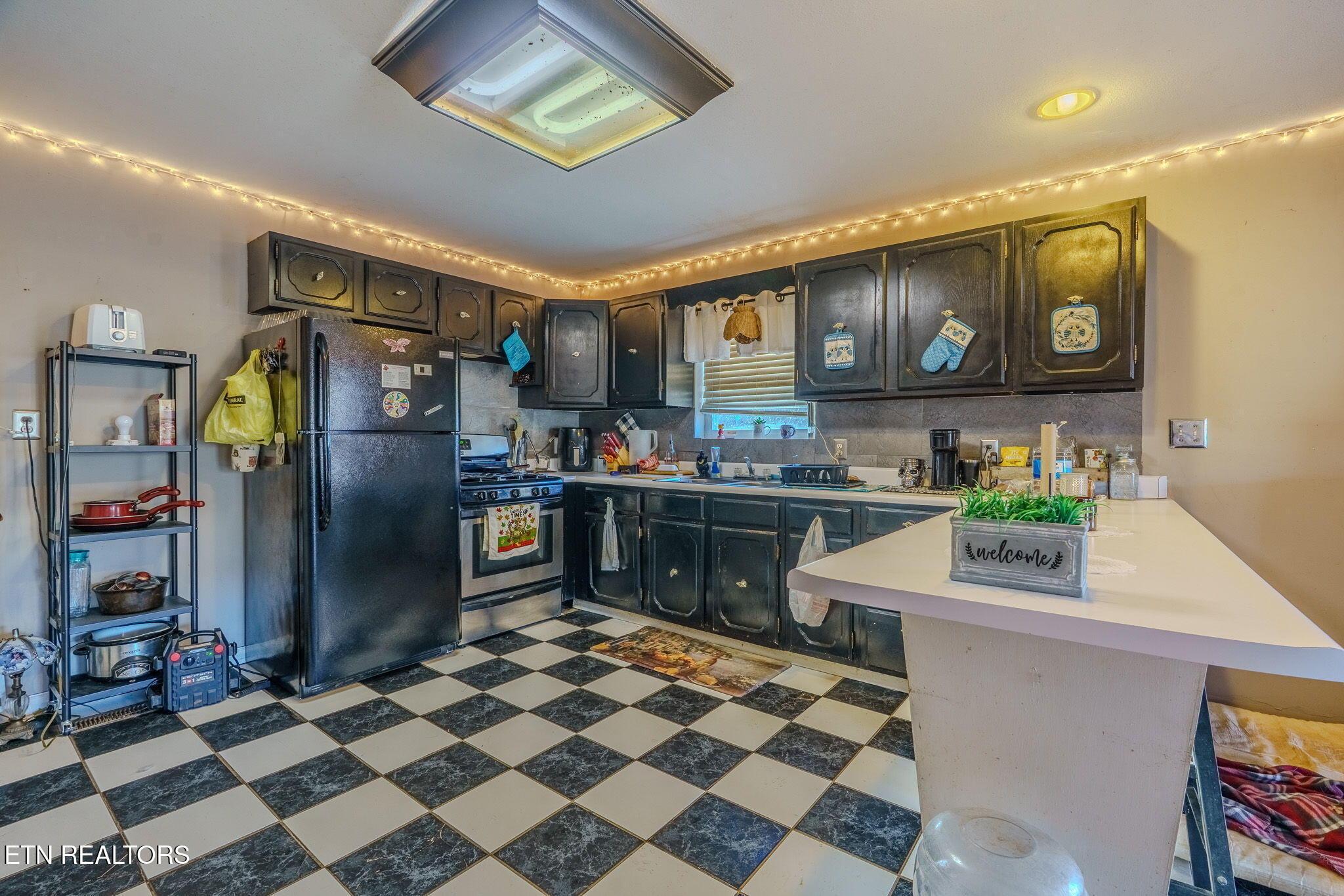Last Lz Ln, Speedwell, TN 37870