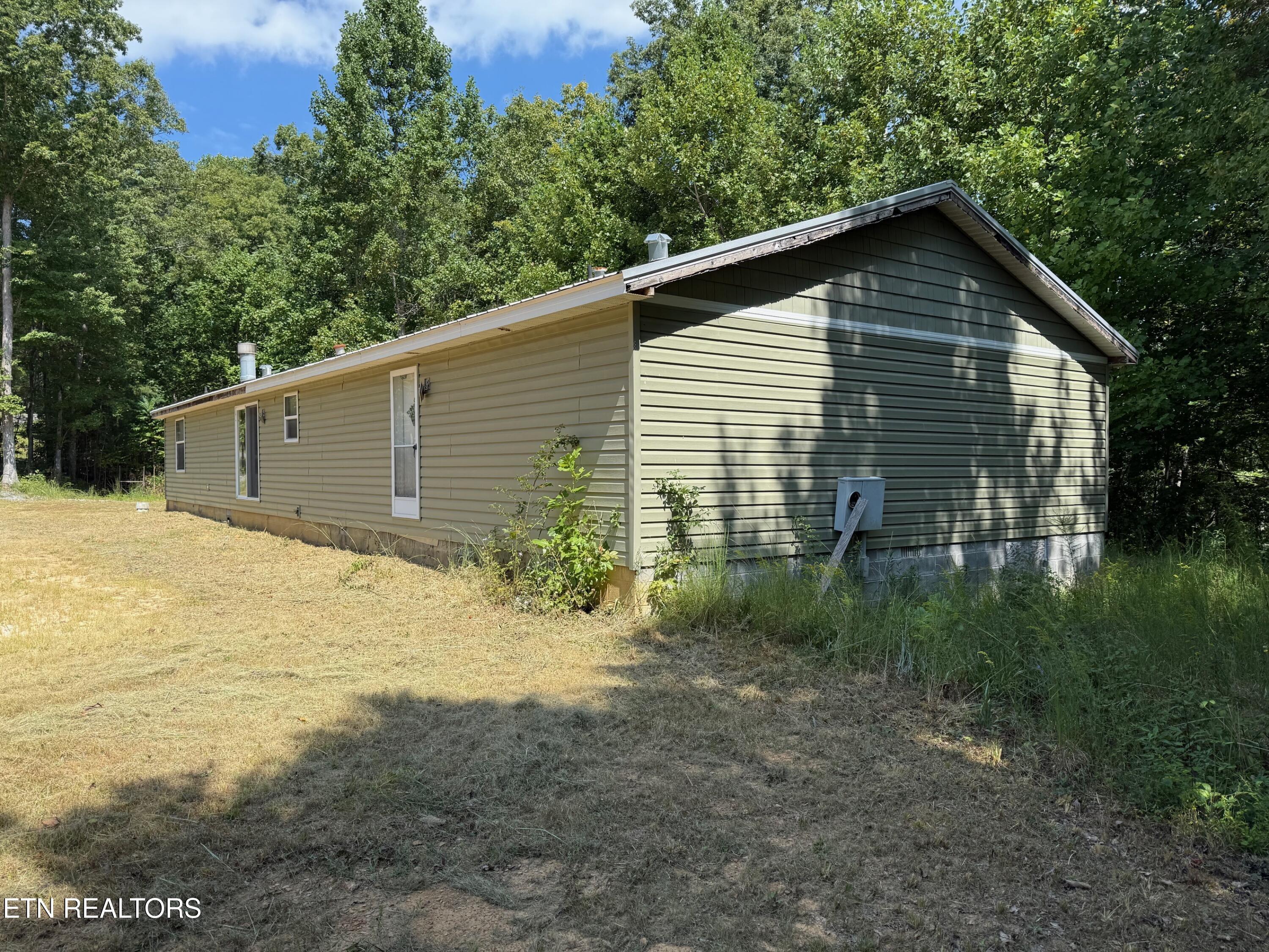Pine Hill Cemetery Rd, Whitwell, TN 37397