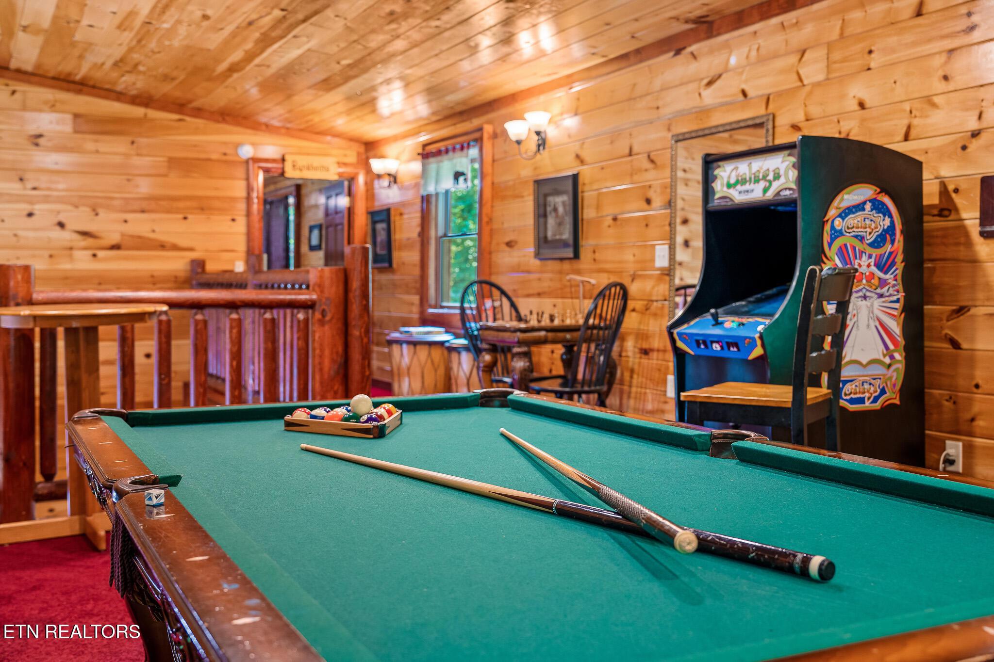 Amet Way, Cosby, TN 37722