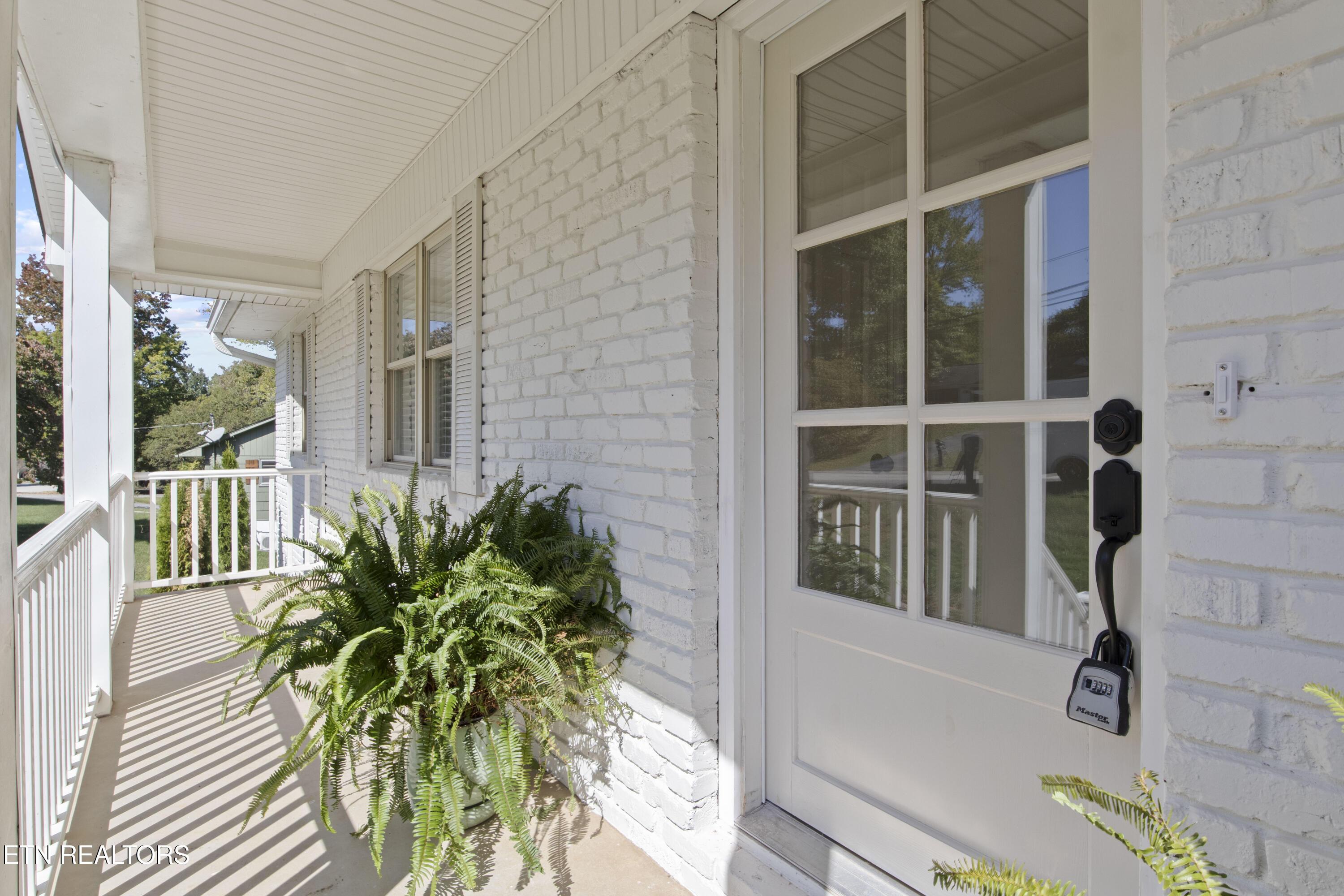 Mallory Rd, Knoxville, TN 37919