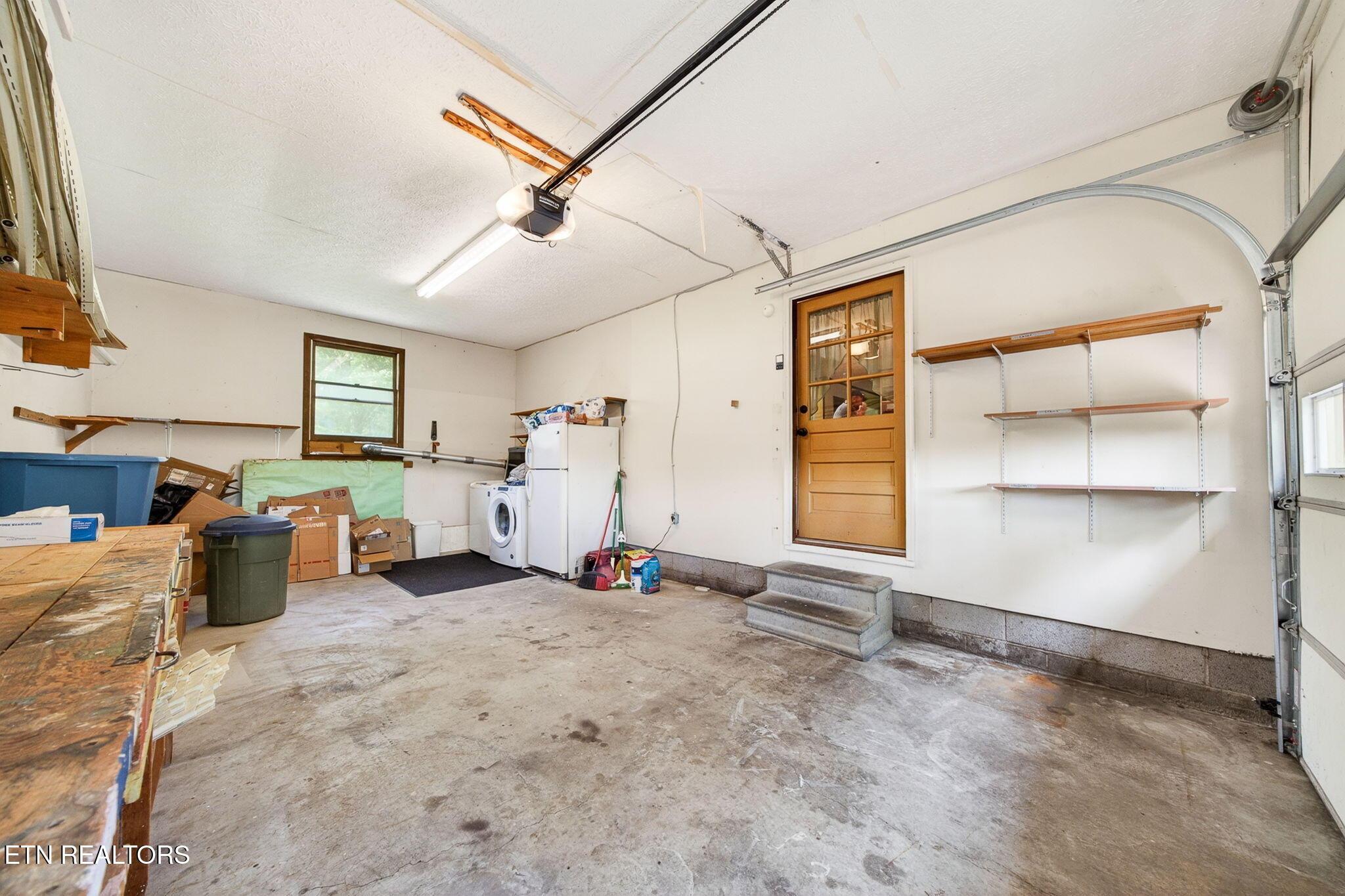 Parkway Ln, Crossville, TN 38572