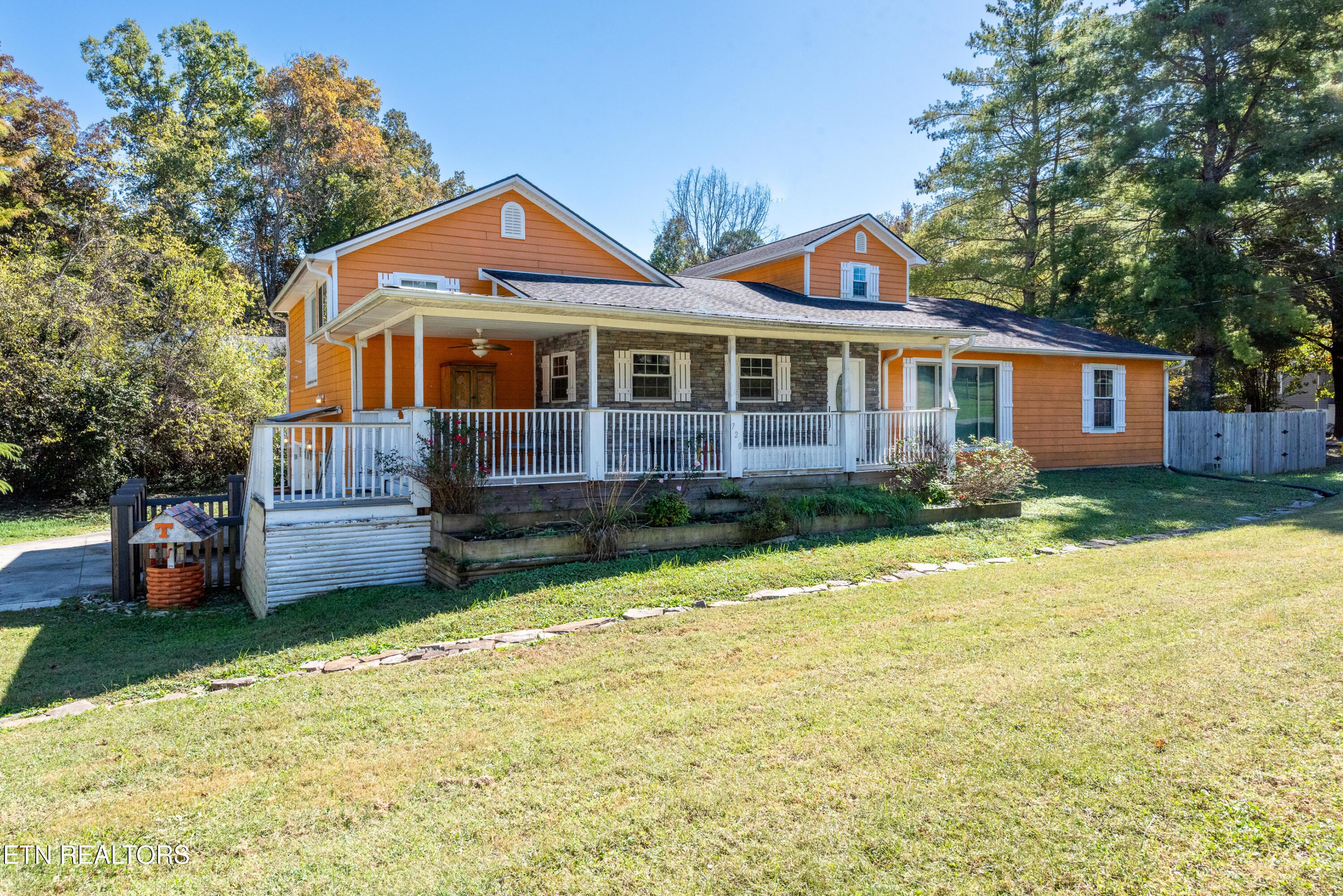 Oliver Rd, Knoxville, TN 37920