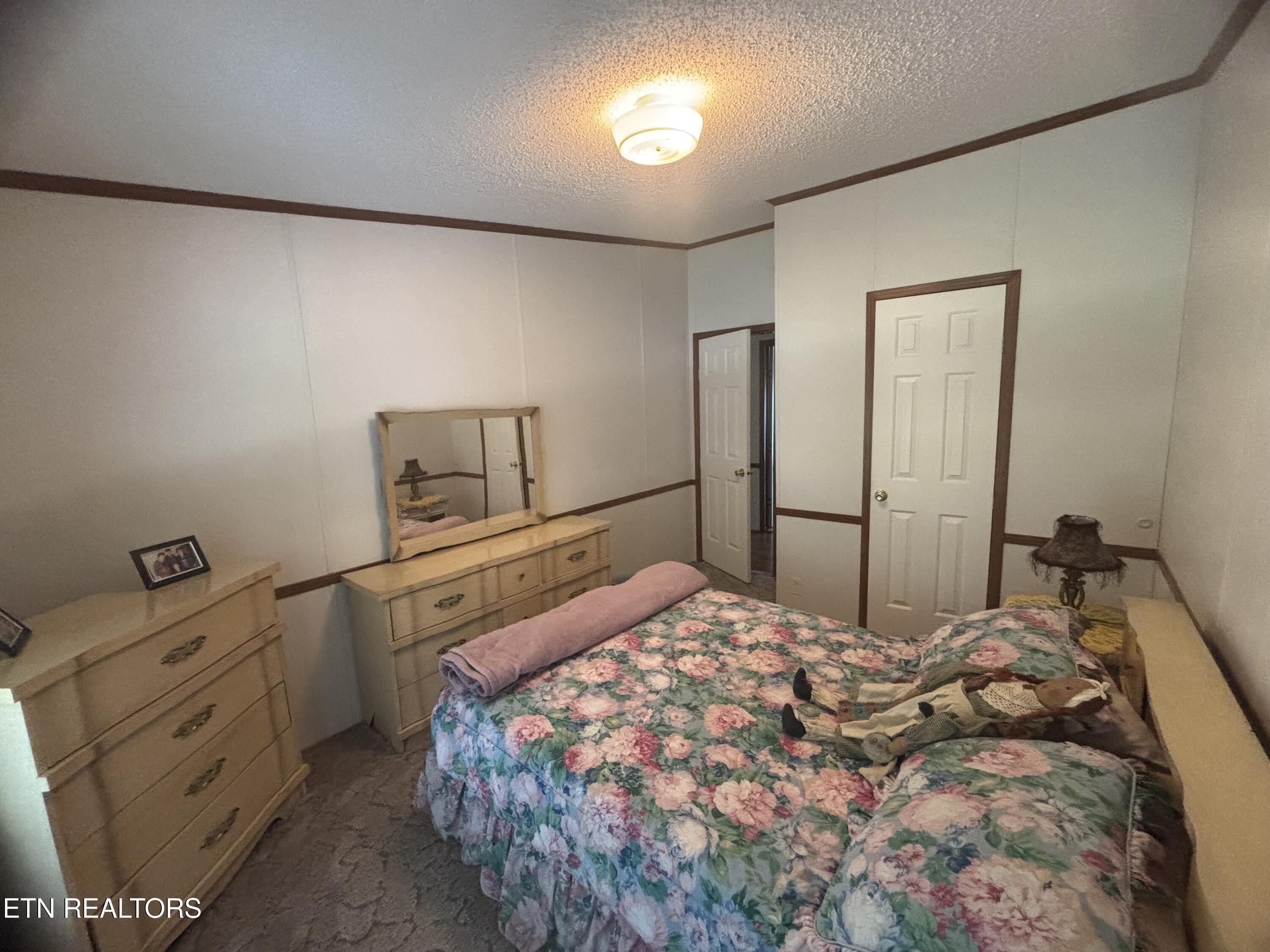 Saponac Dr, Crossville, TN 38572