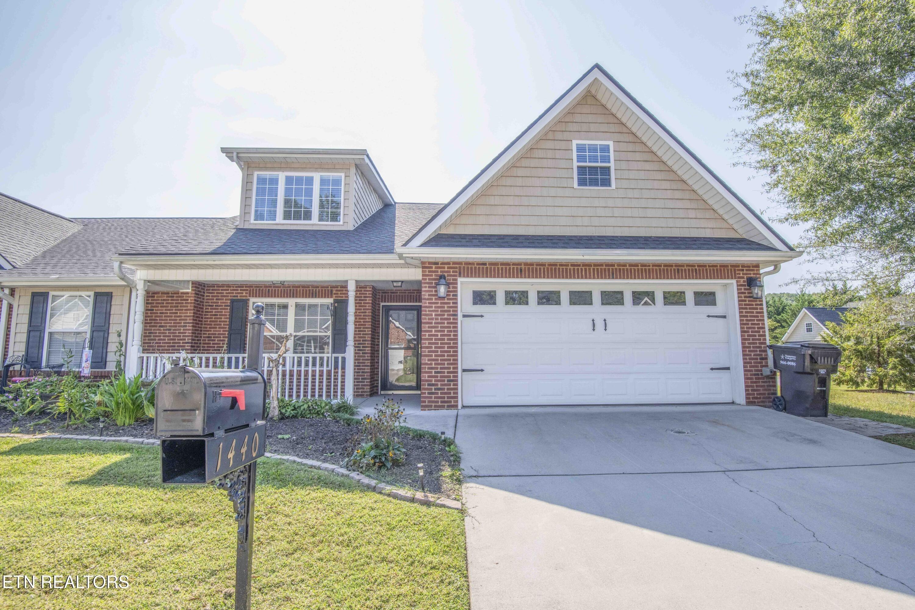 Hazelgreen Way, Knoxville, TN 37912