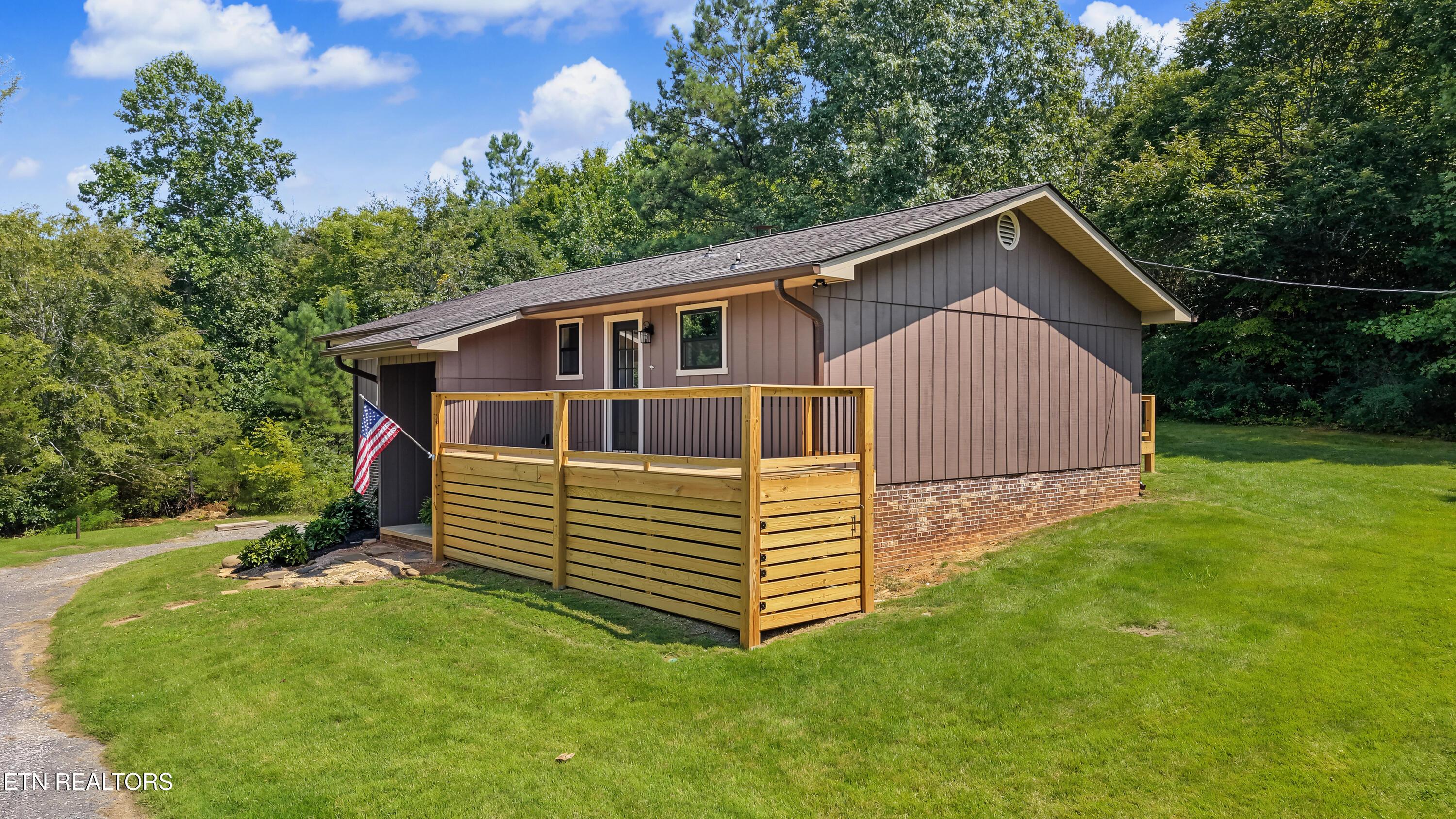 Garren Rd, Madisonville, TN 37354