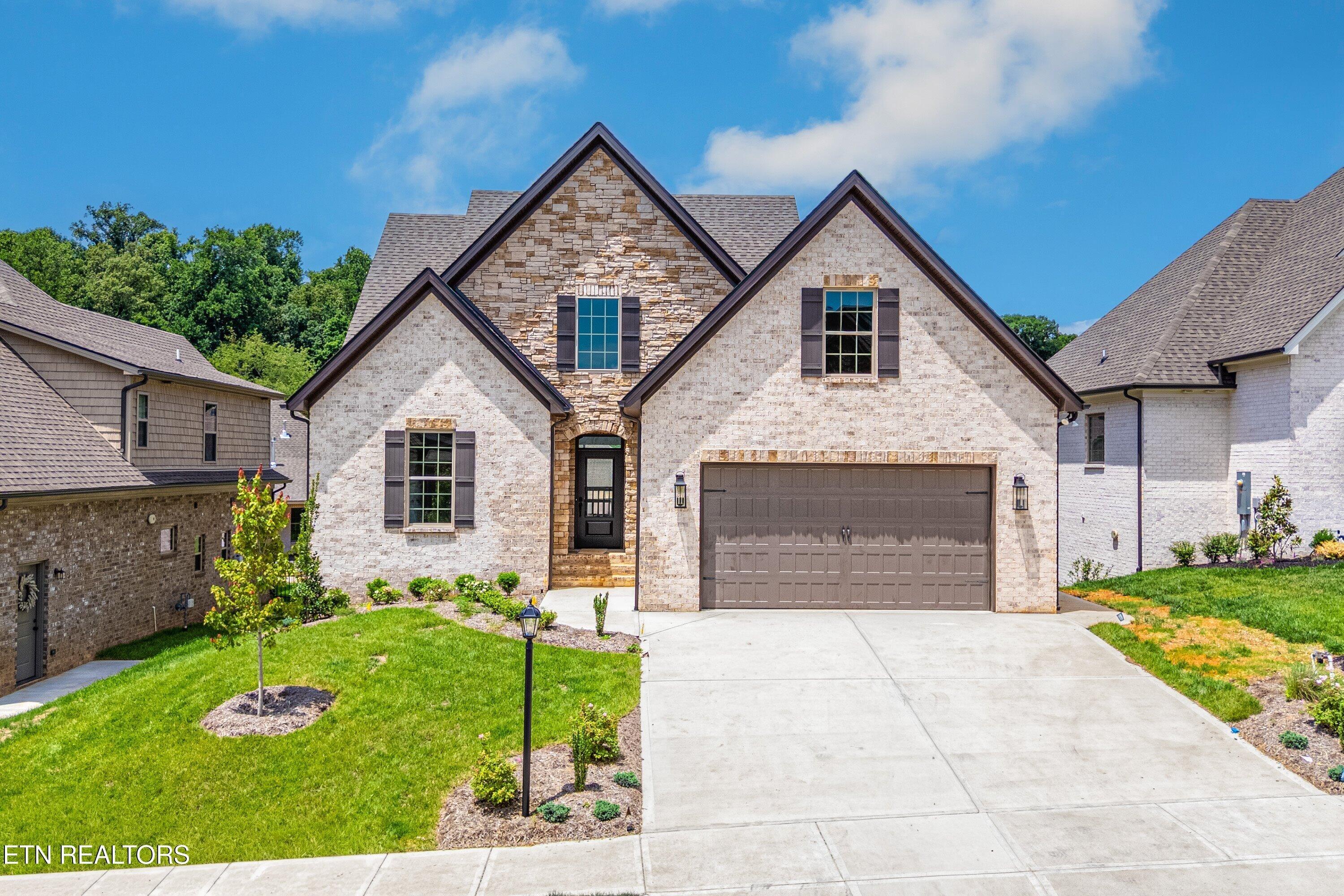 Avery Manor Ln, Knoxville, TN 37932