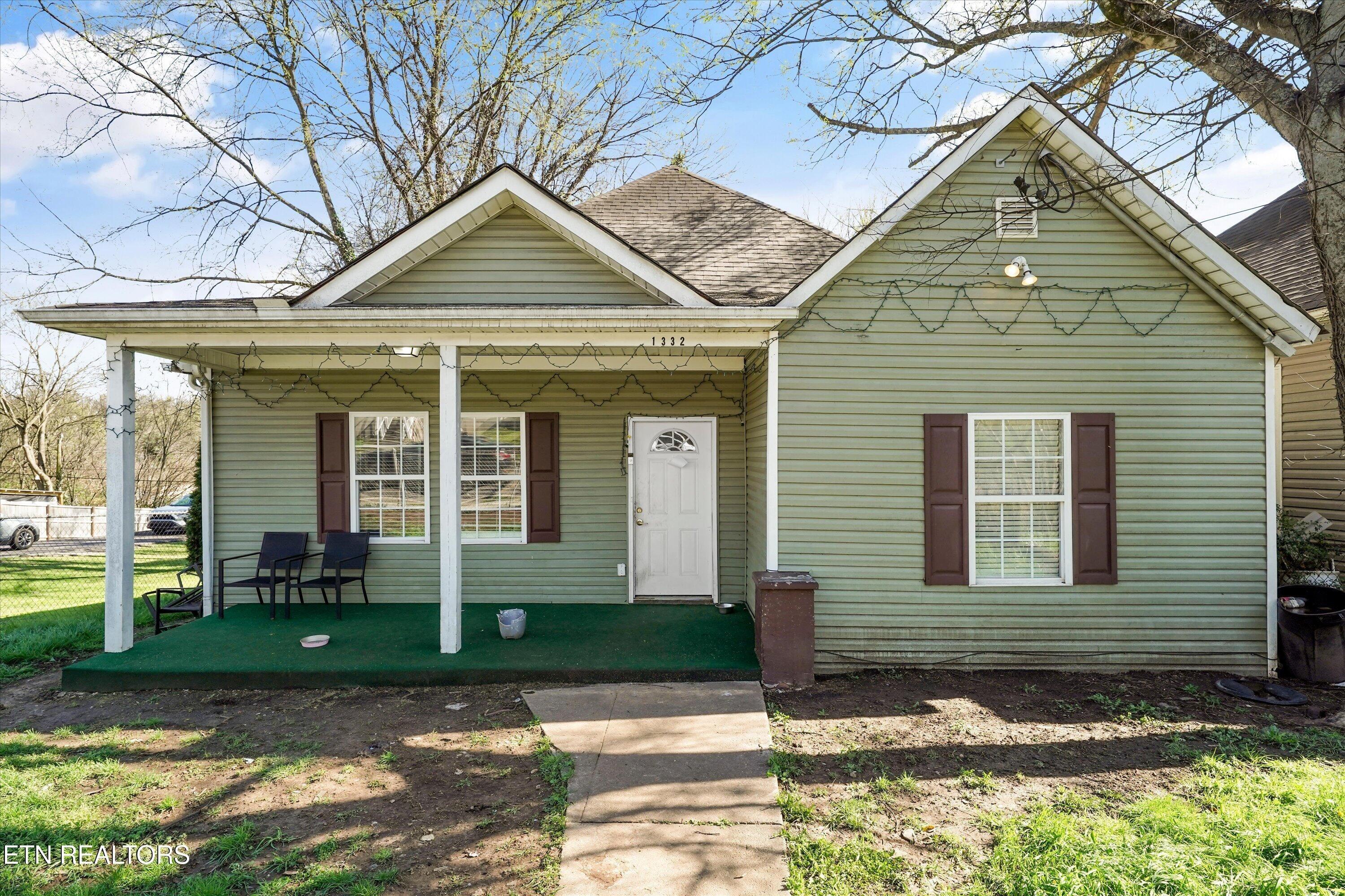 Beaumont Ave, Knoxville, TN 37921