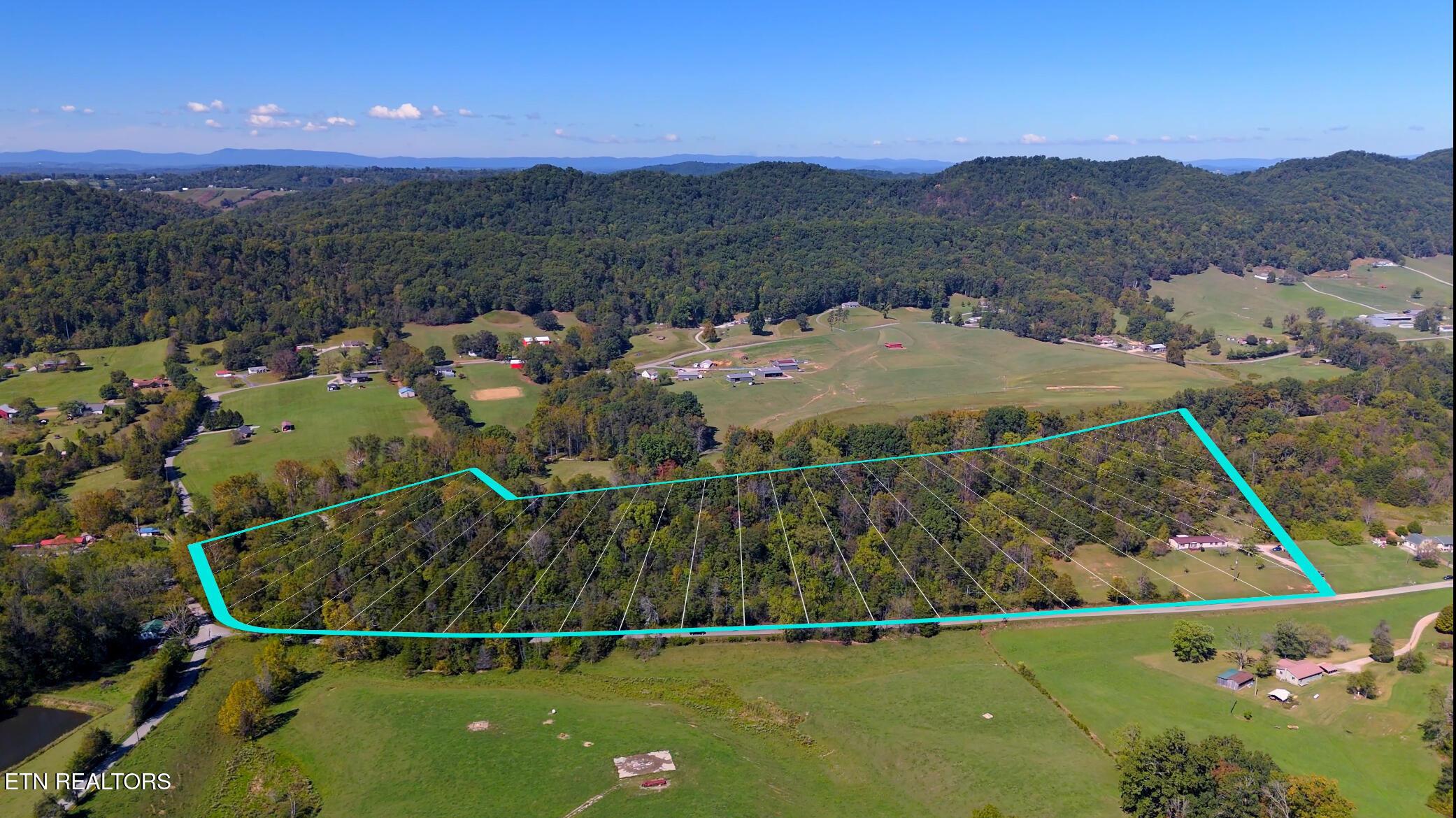 Little Tater Valley Rd, Luttrell, TN 37779