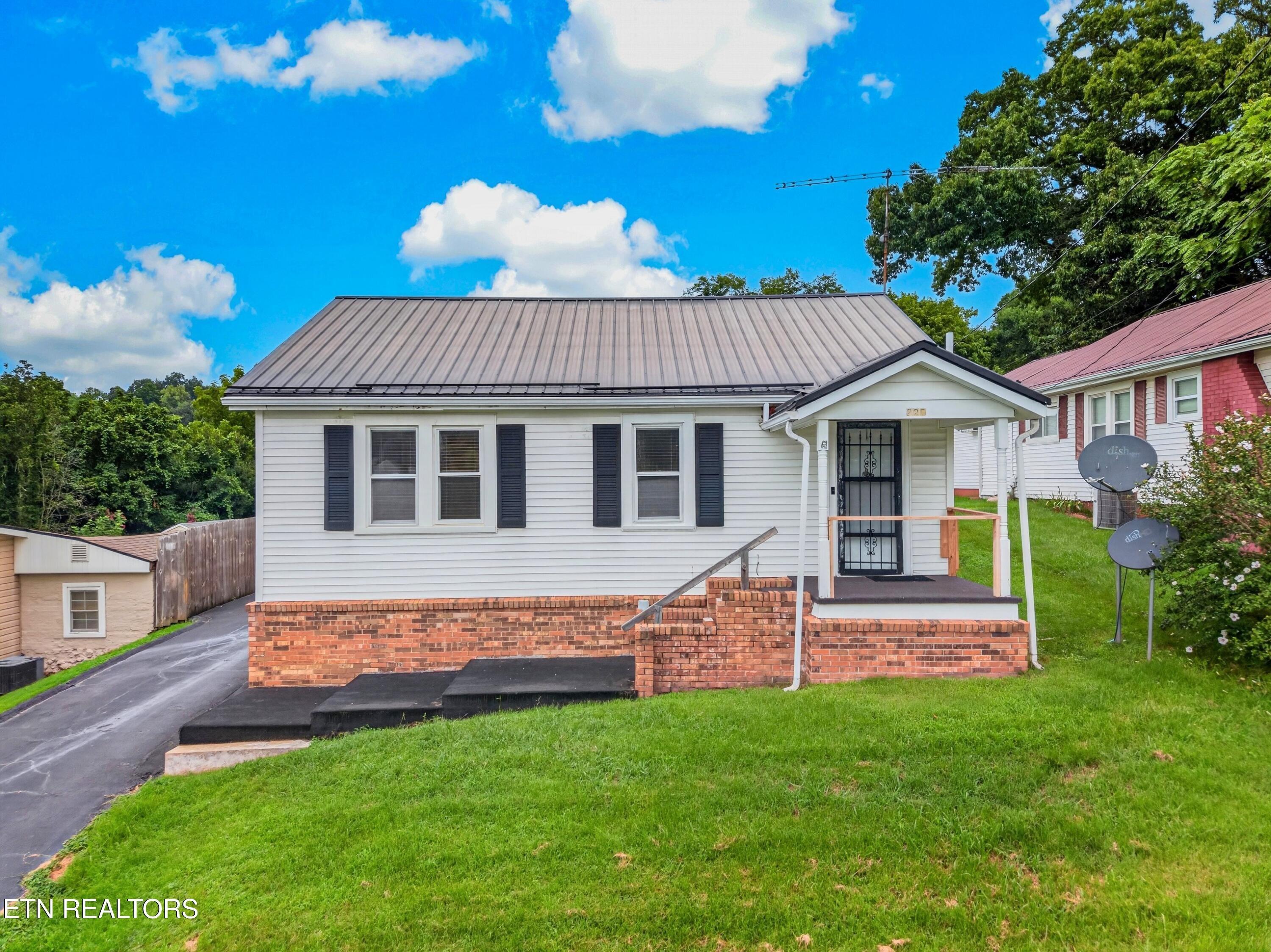 Aesque St, Kingsport, TN 37665