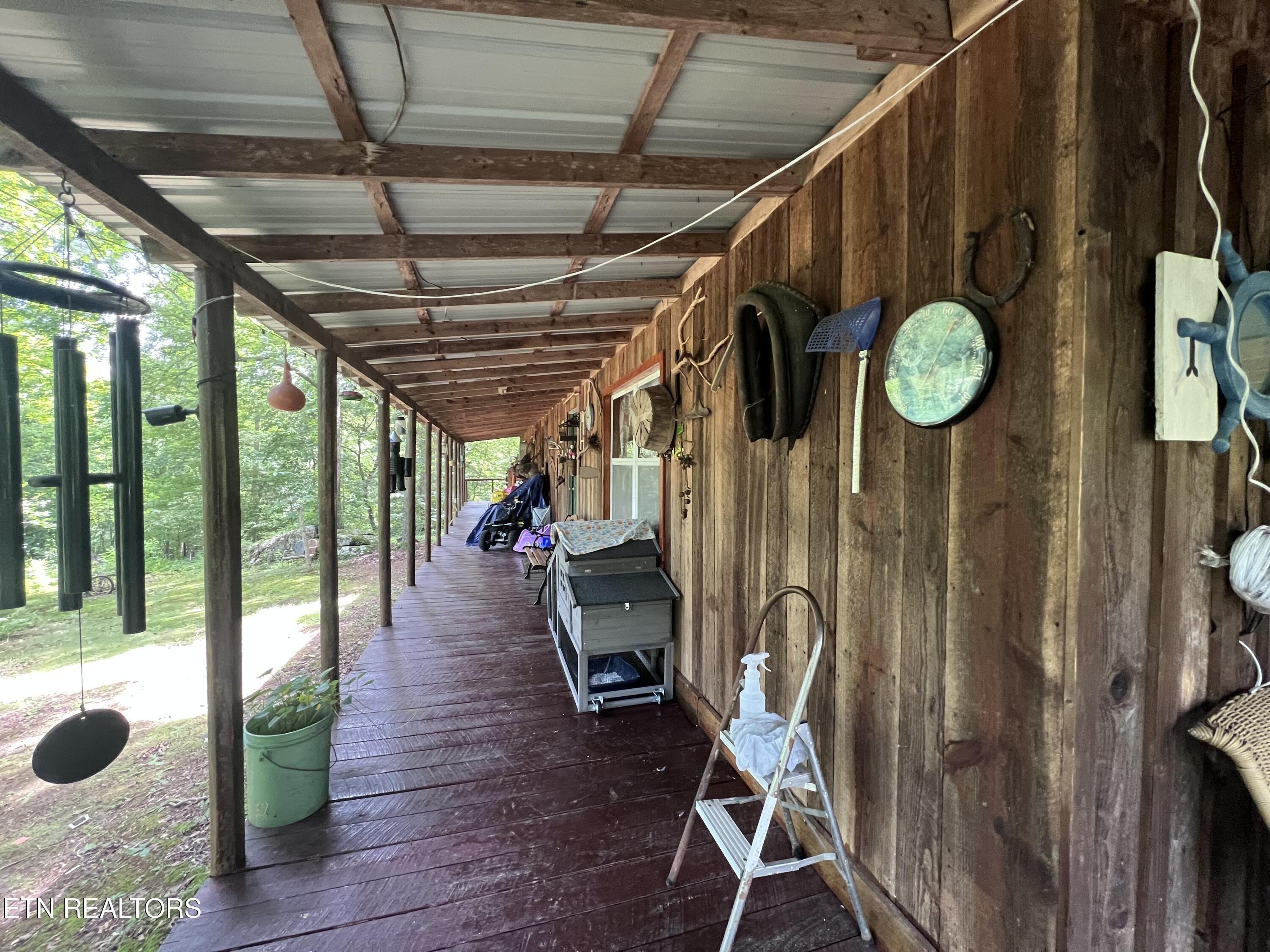 Wagon Hollow Rd, Middlesboro, KY 40965