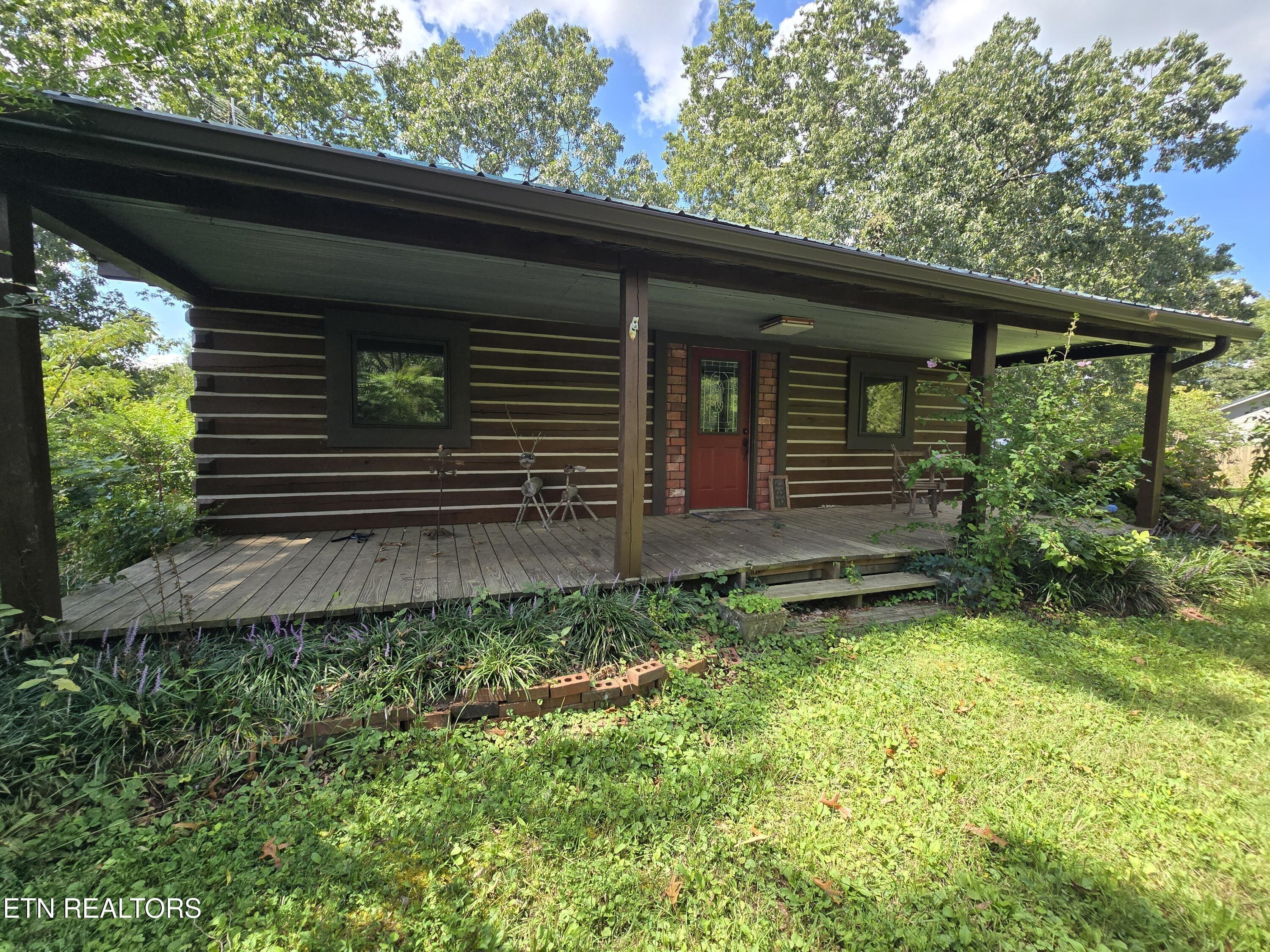 Osborne Ln, Harrogate, TN 37752