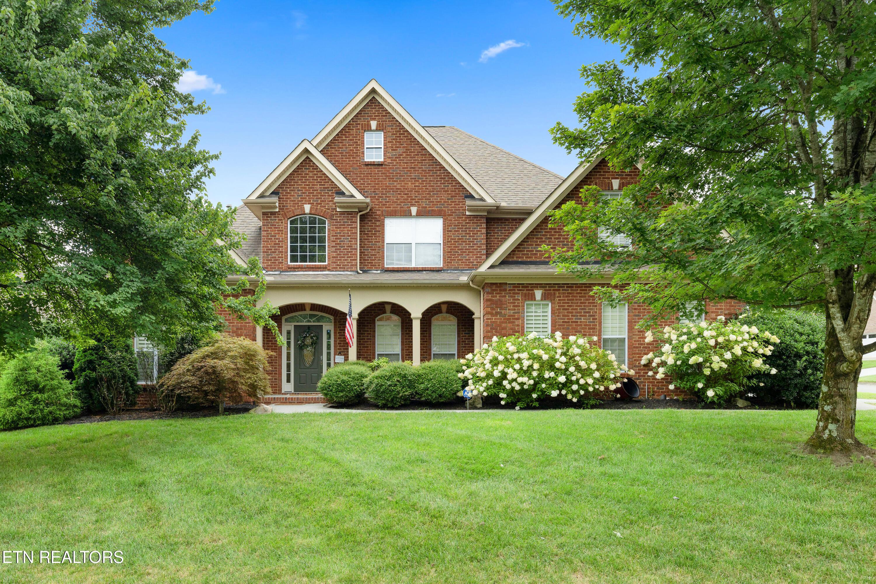 Hunters Creek Ln, Knoxville, TN 37922